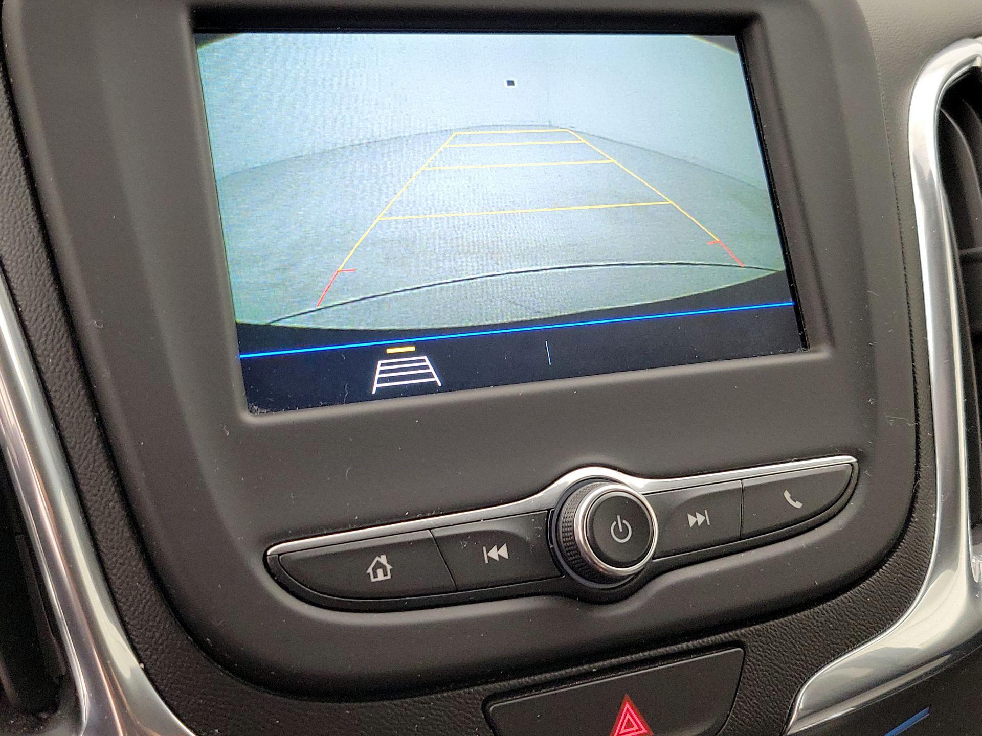 Thumbnail: 2019 Chevrolet Equinox - 14