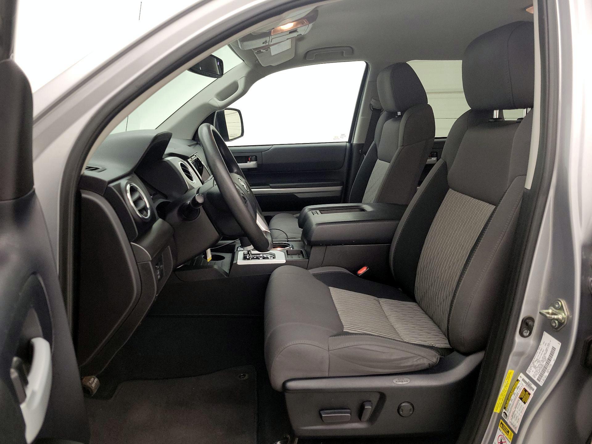 Thumbnail: 2016 Toyota Tundra - 11