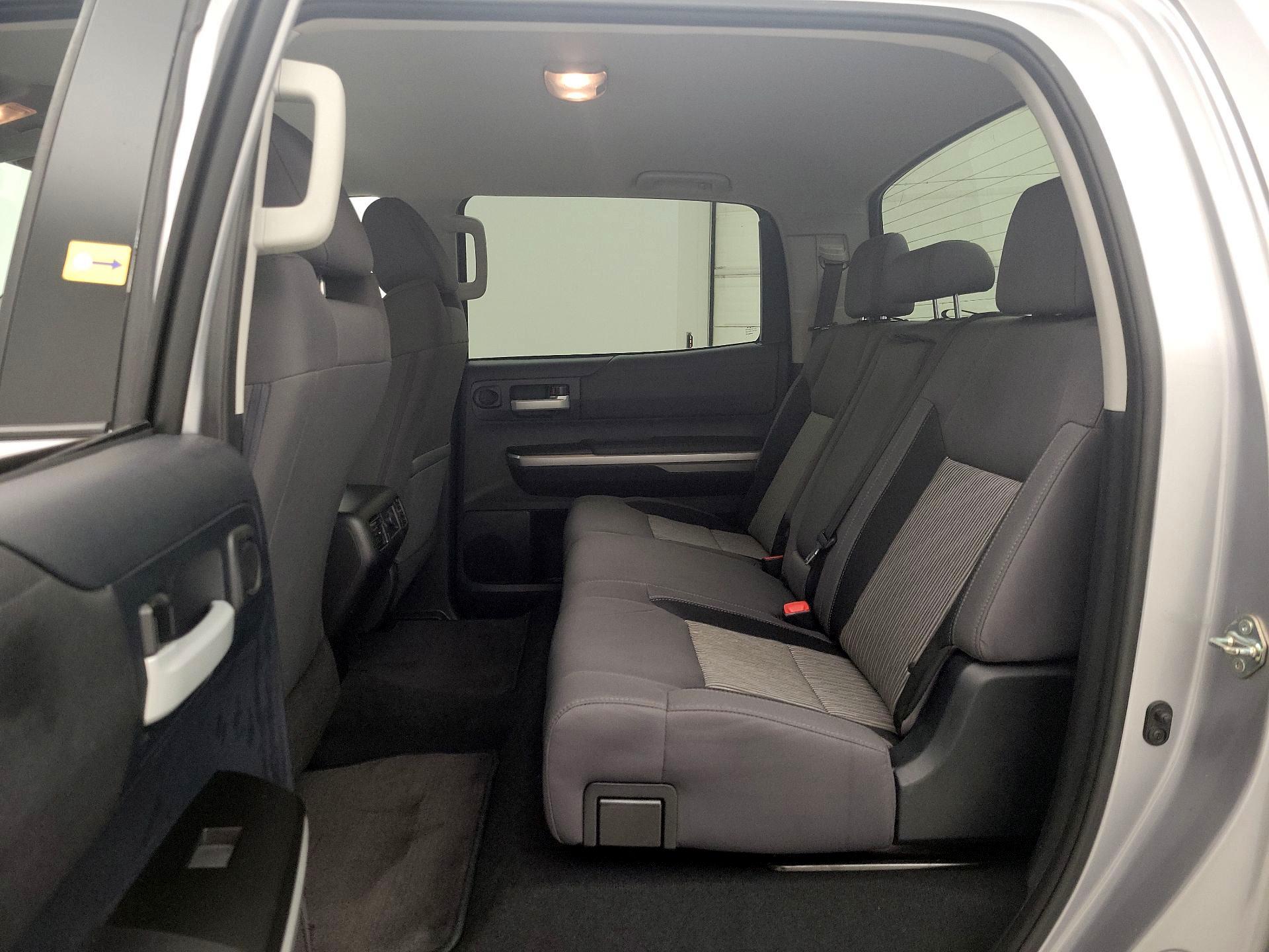 Thumbnail: 2016 Toyota Tundra - 19