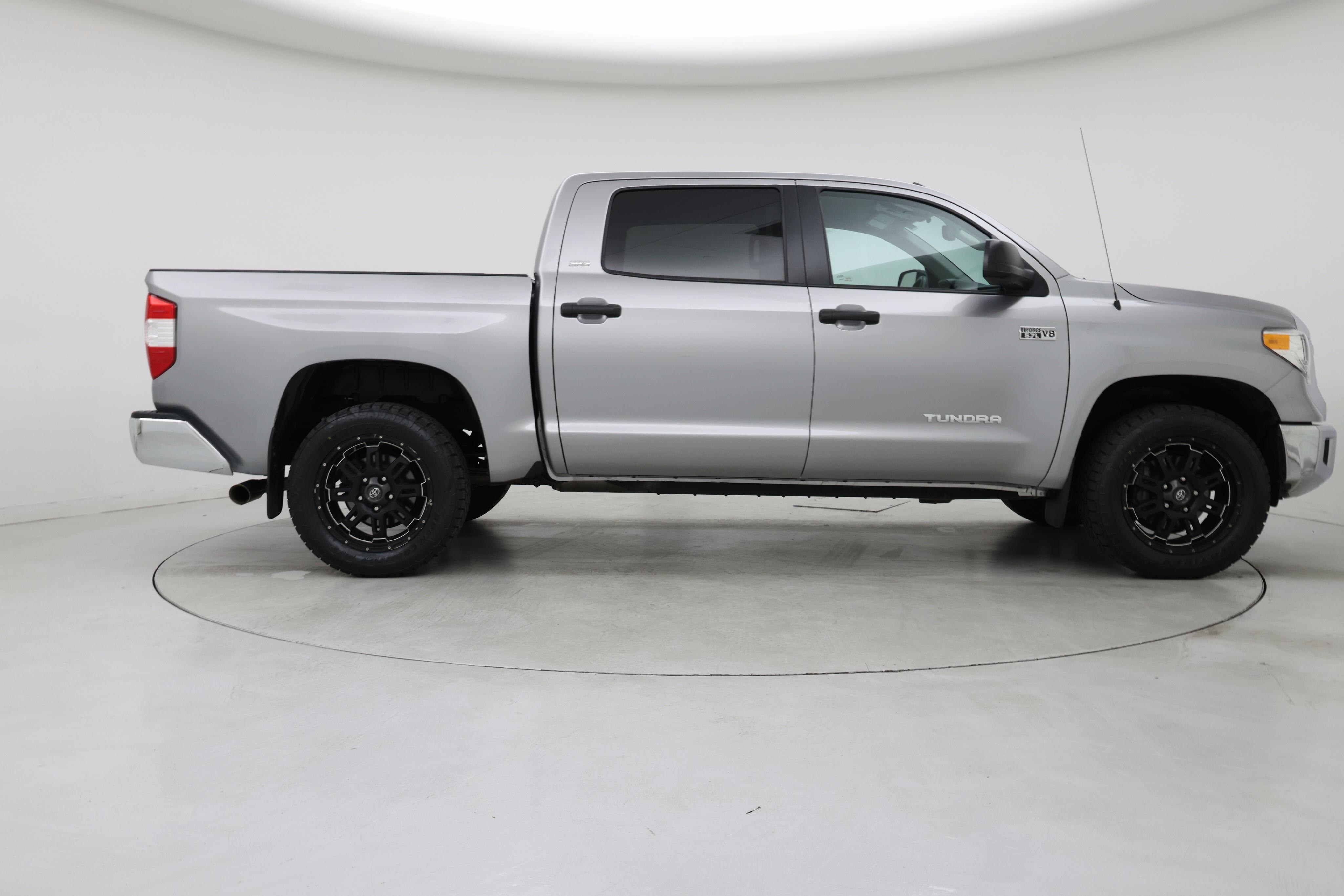 Thumbnail: 2016 Toyota Tundra - 7
