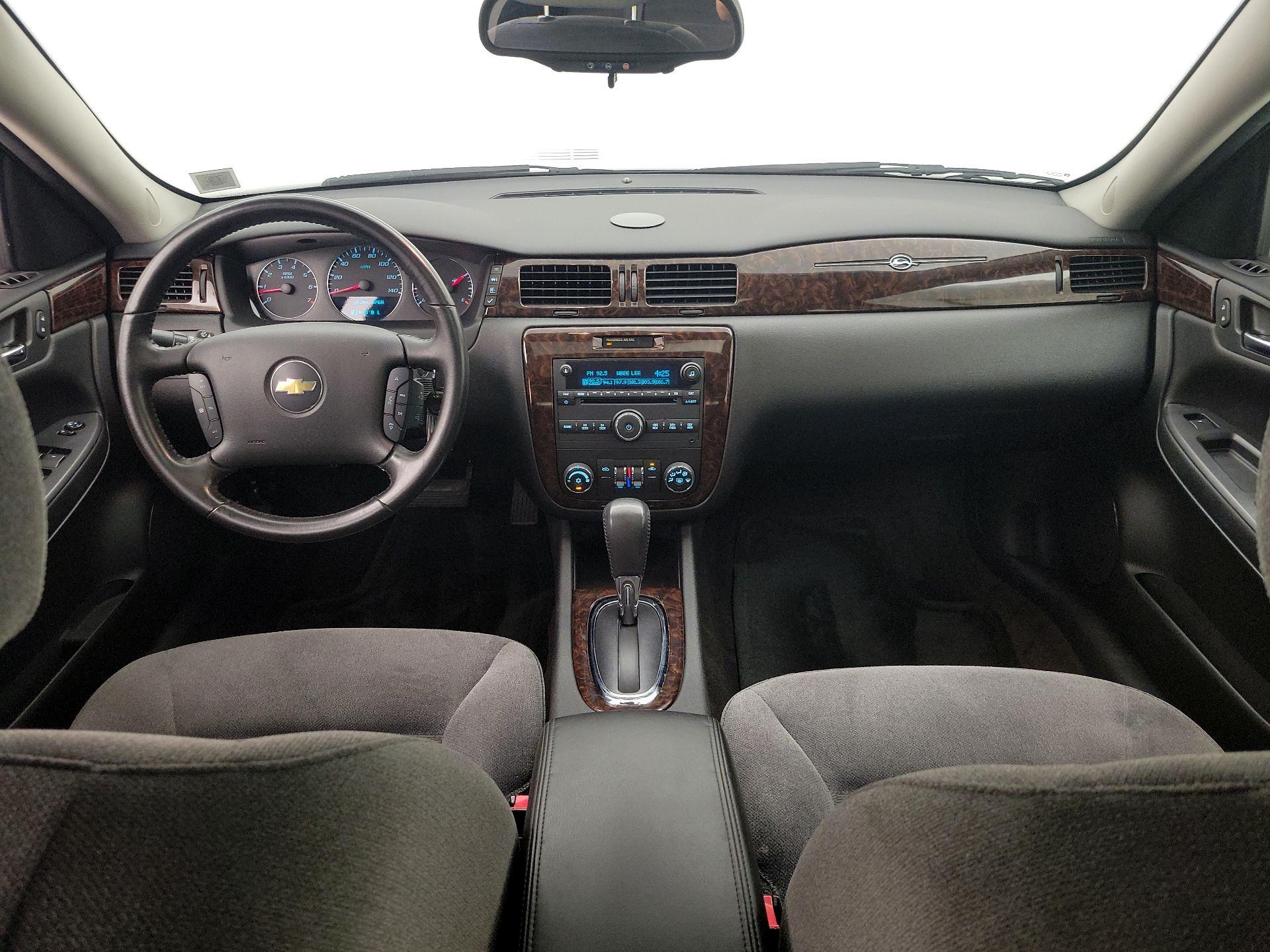 Thumbnail: 2014 Chevrolet Impala - 9
