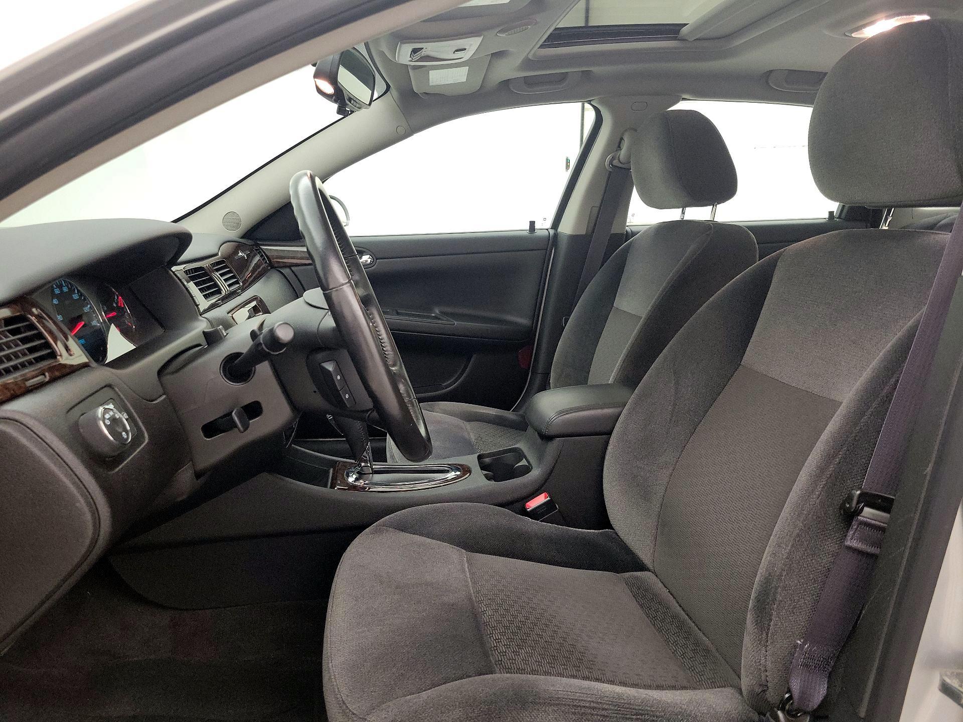 Thumbnail: 2014 Chevrolet Impala - 11