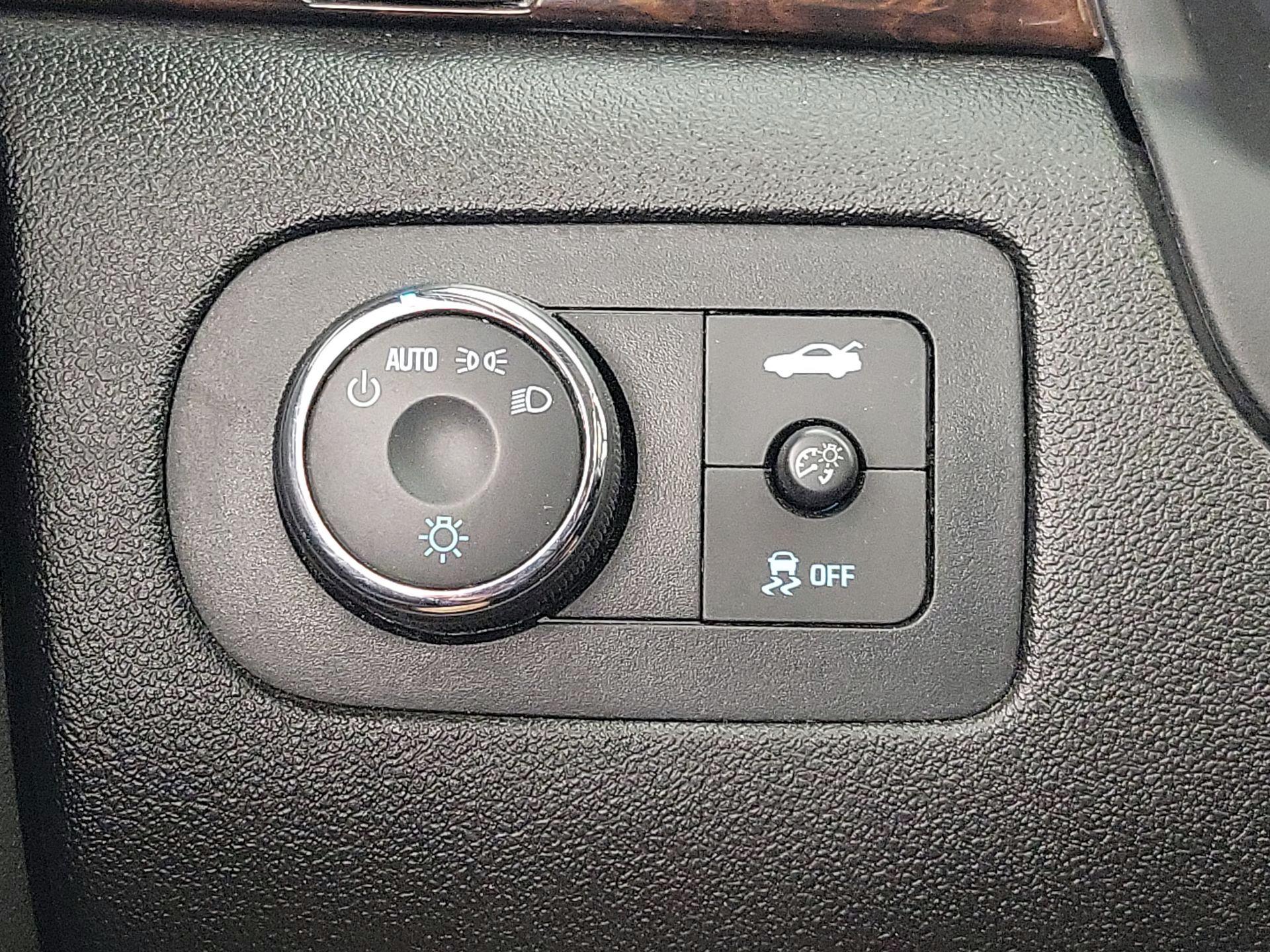 Thumbnail: 2014 Chevrolet Impala - 13