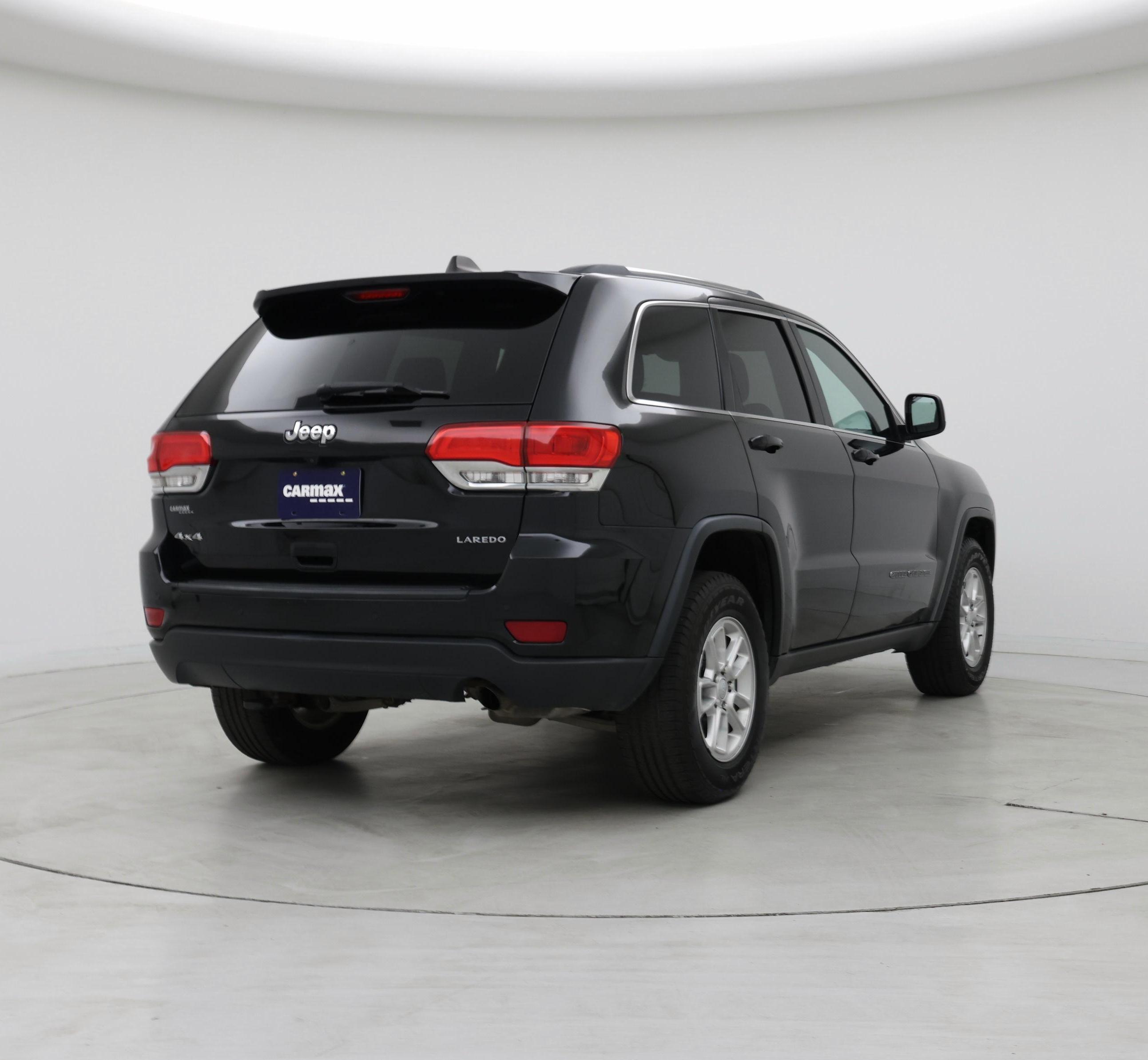 Thumbnail: 2019 Jeep Grand Cherokee - 8