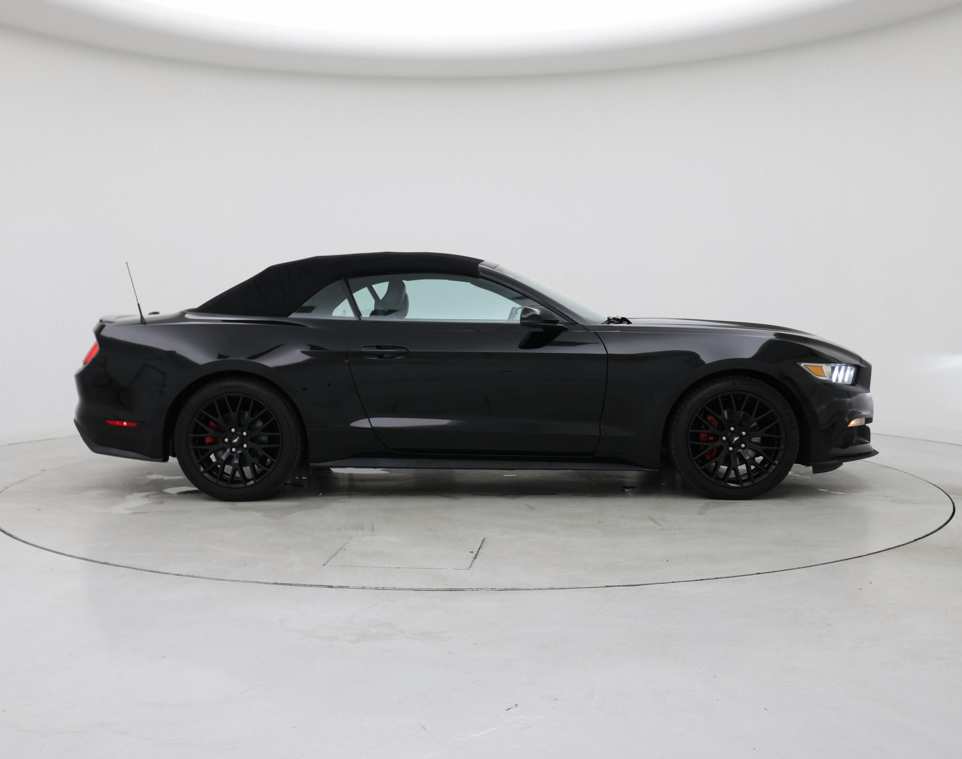 Thumbnail: 2017 Ford Mustang - 7