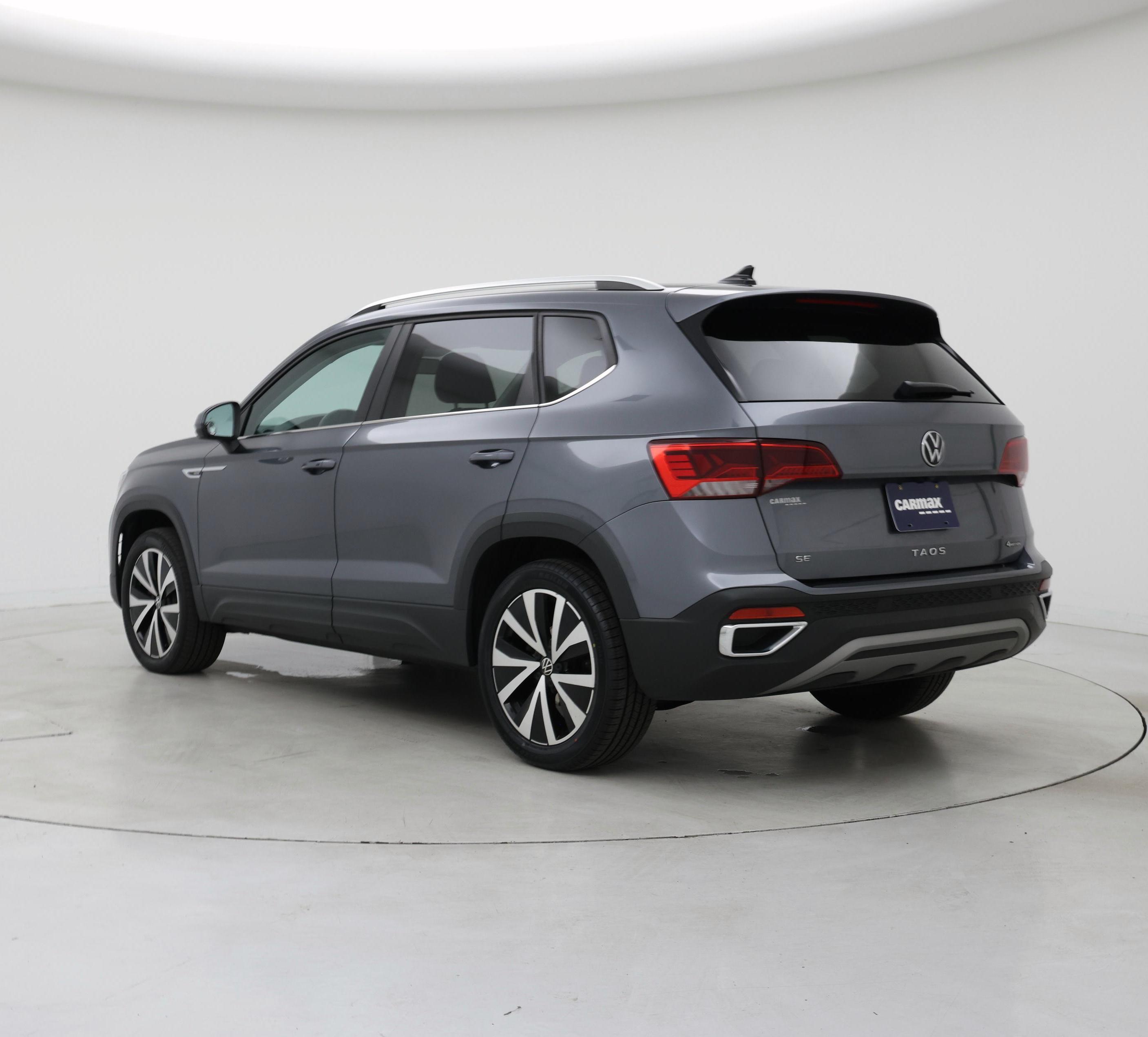 Thumbnail: 2022 Volkswagen Taos - 2
