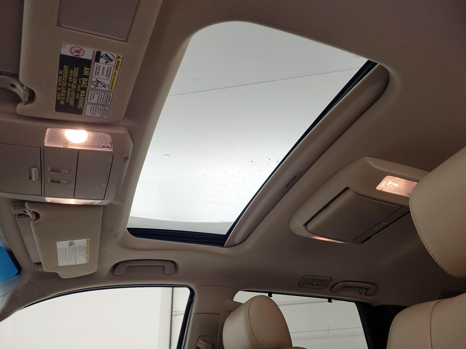 Thumbnail: 2016 Toyota Sequoia - 19