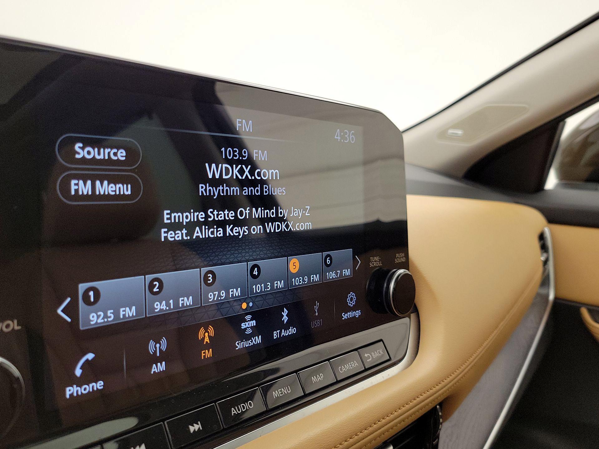 Thumbnail: 2022 Nissan Rogue - 16