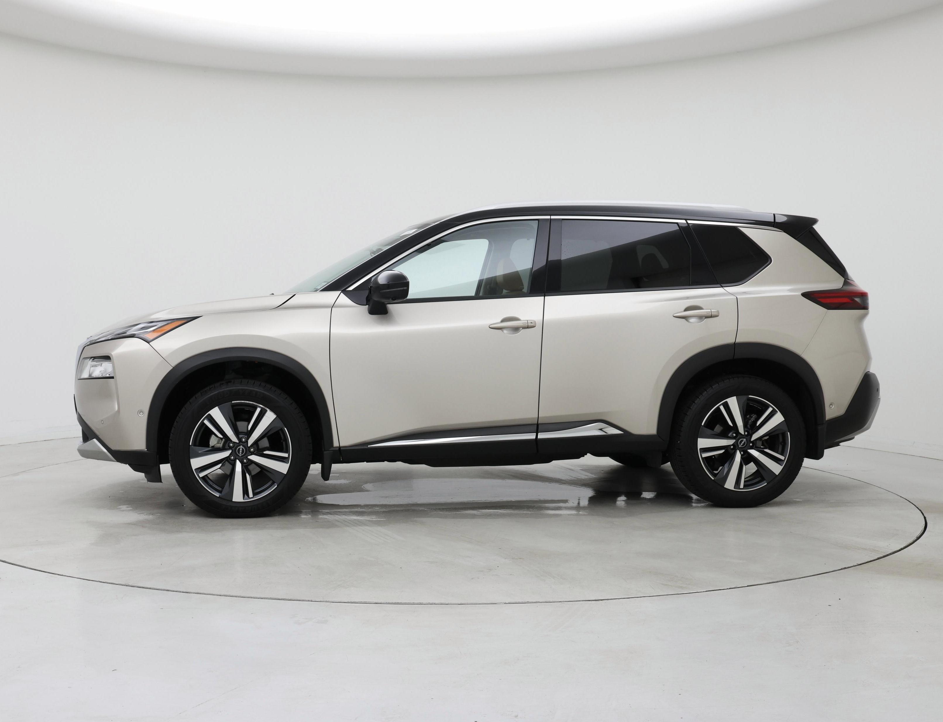 Thumbnail: 2022 Nissan Rogue - 3