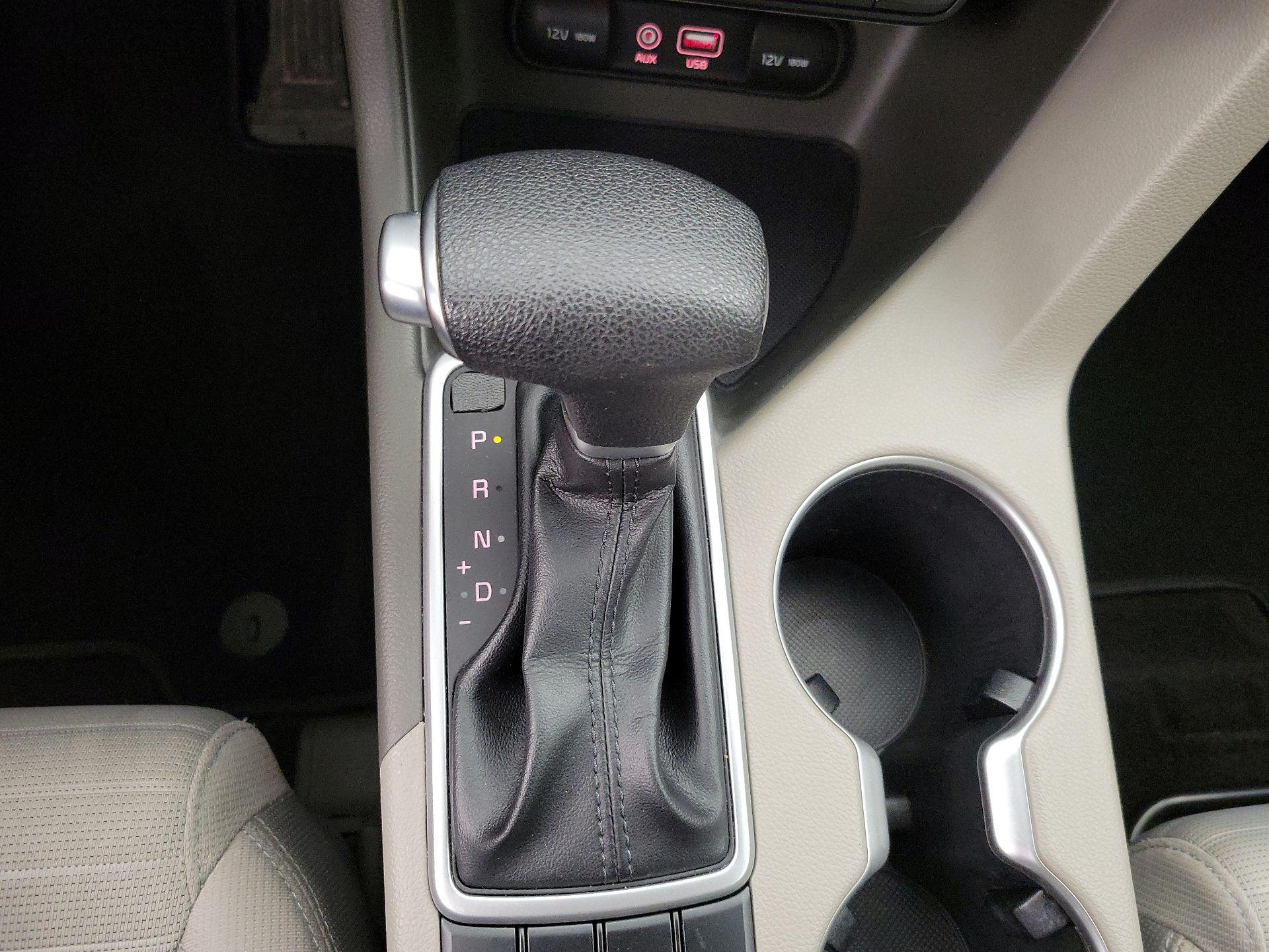 Thumbnail: 2017 Kia Sportage - 16