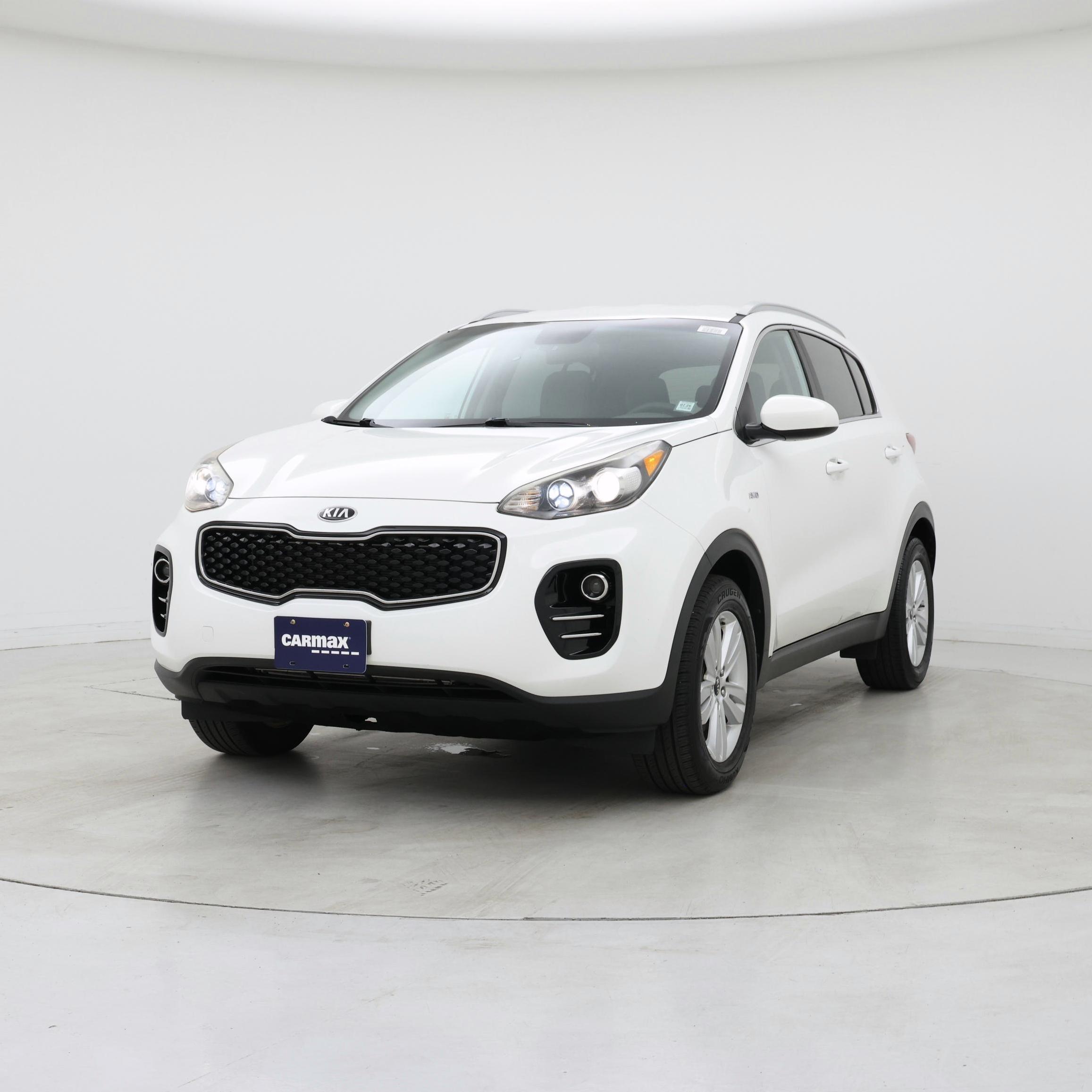 Thumbnail: 2017 Kia Sportage - 4