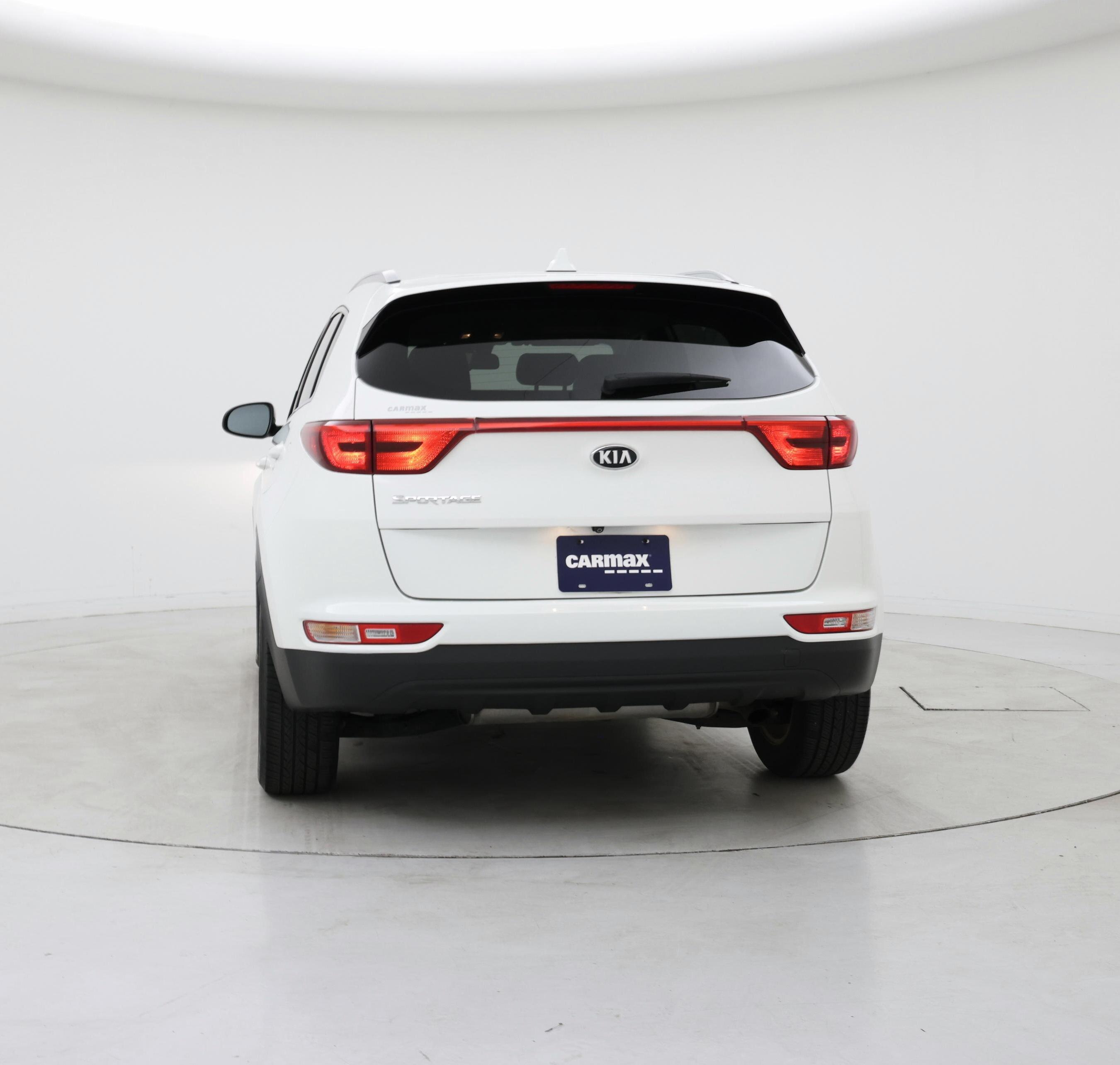 Thumbnail: 2017 Kia Sportage - 6