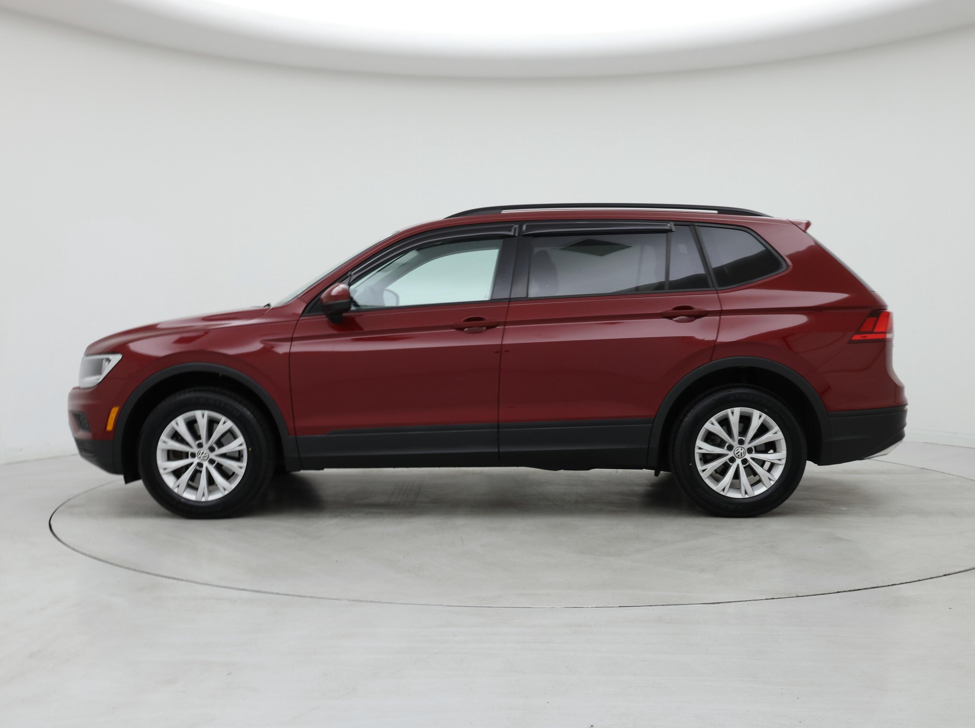Thumbnail: 2019 Volkswagen Tiguan - 3