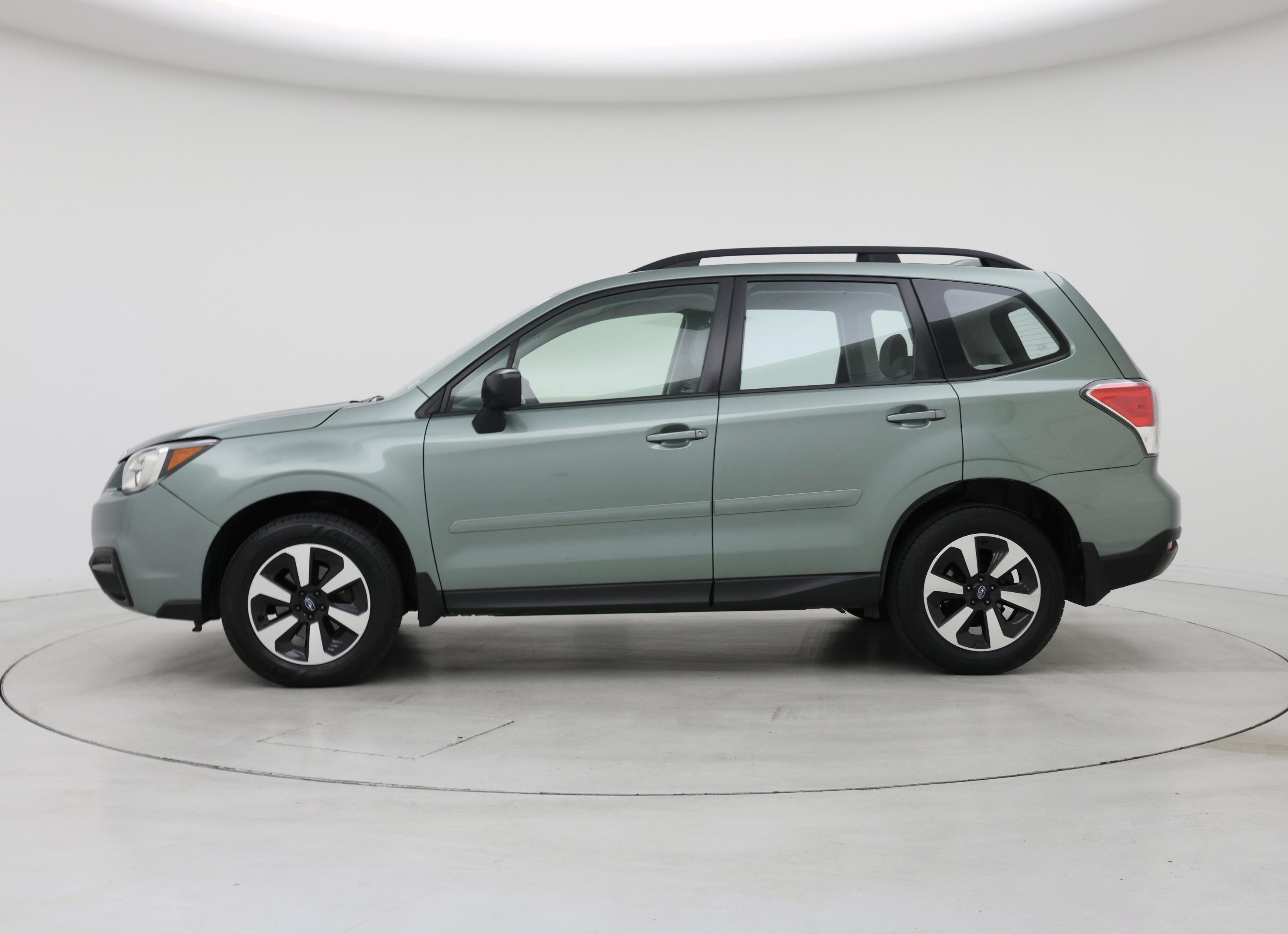 Thumbnail: 2017 Subaru Forester - 3