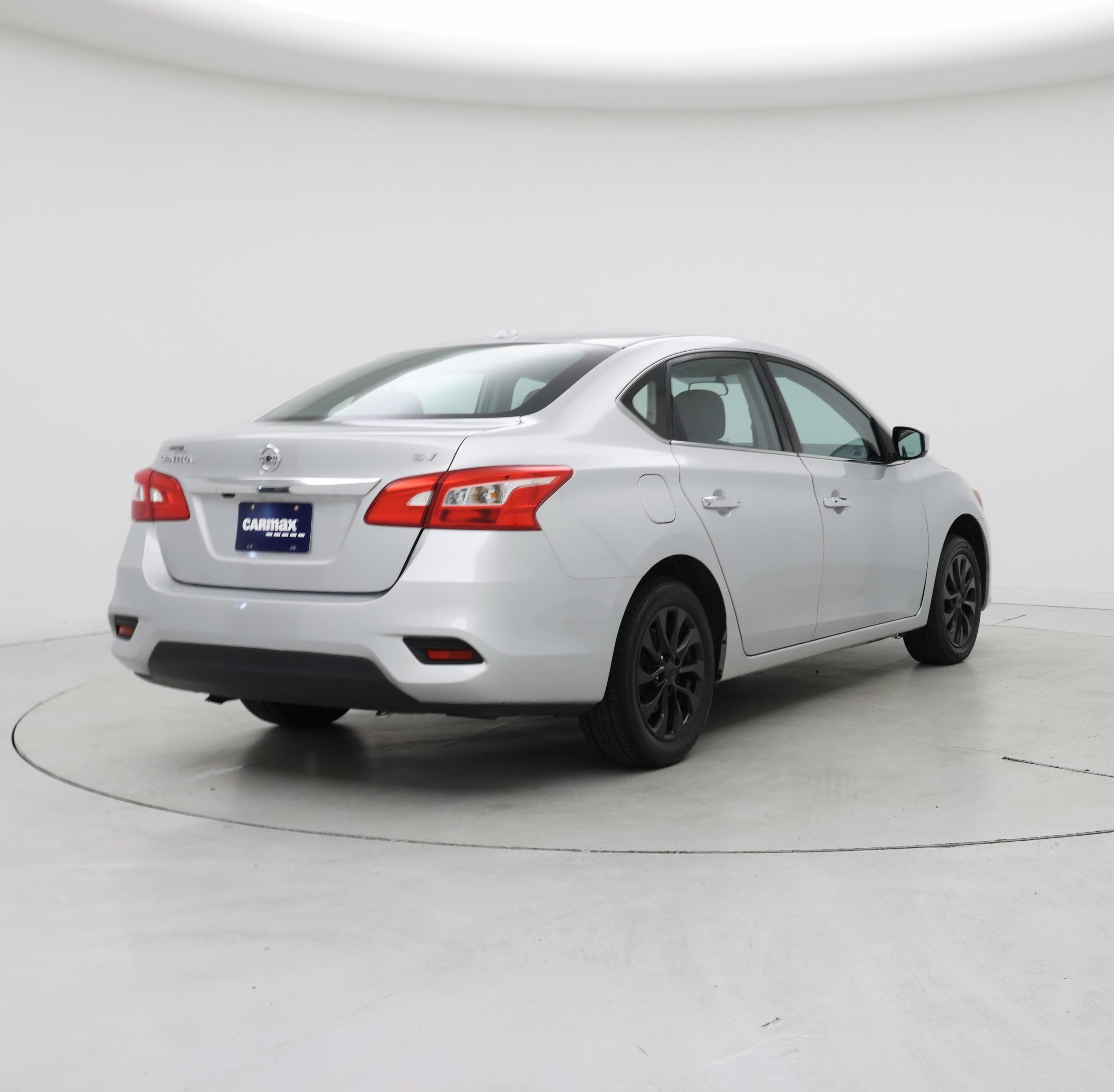 Thumbnail: 2018 Nissan Sentra - 8