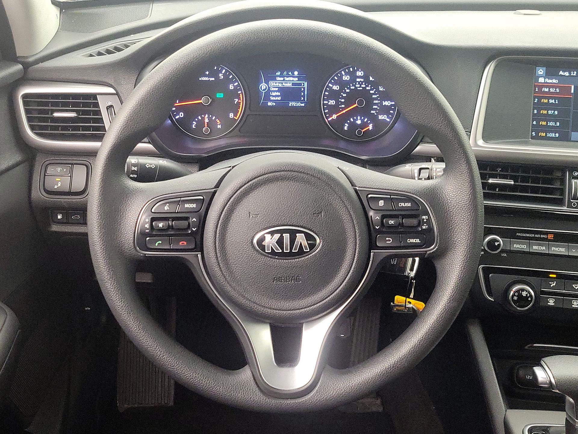 Thumbnail: 2018 Kia Optima - 10