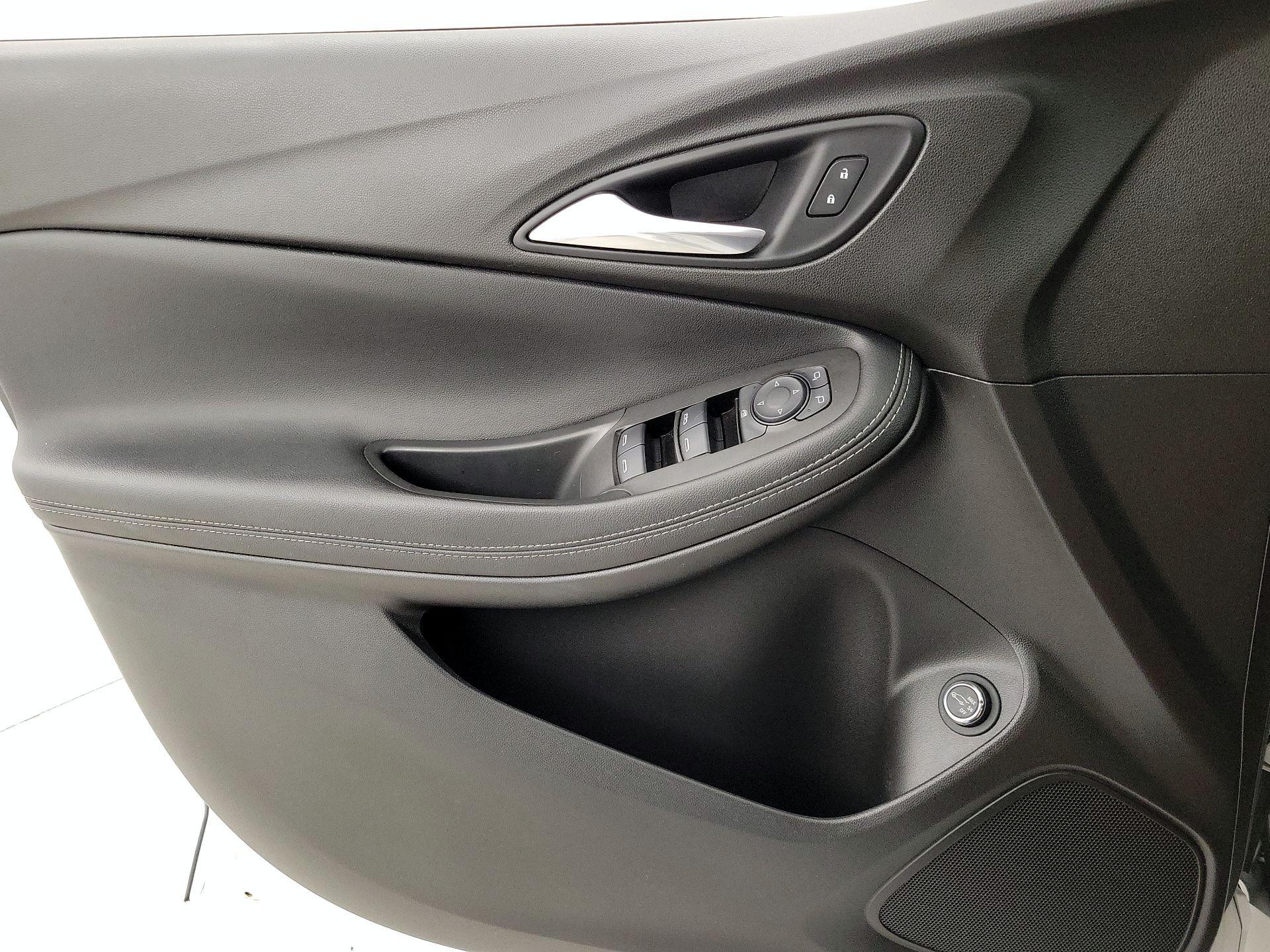 Thumbnail: 2021 Buick Encore GX - 12