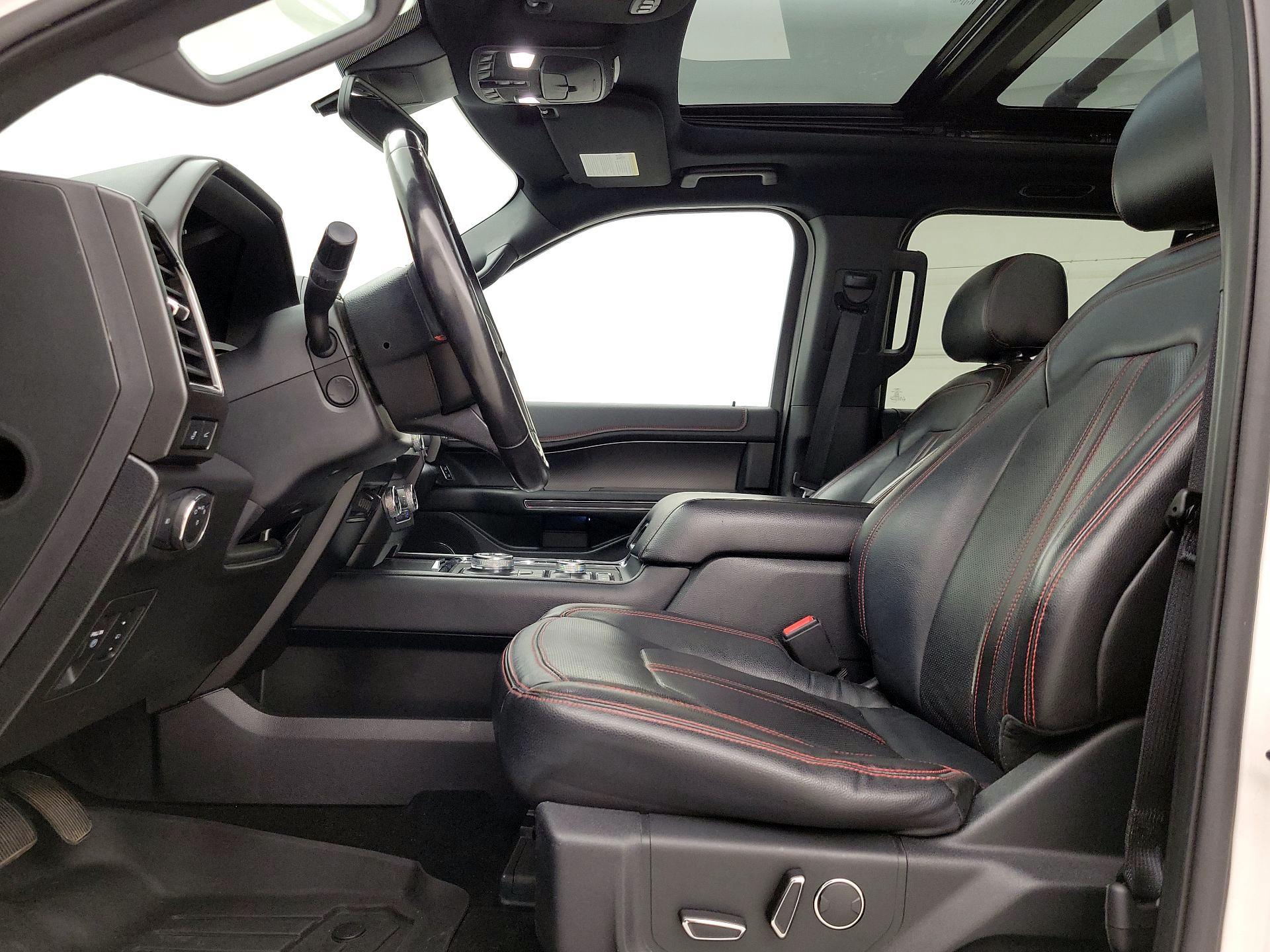 Thumbnail: 2019 Ford Expedition - 11