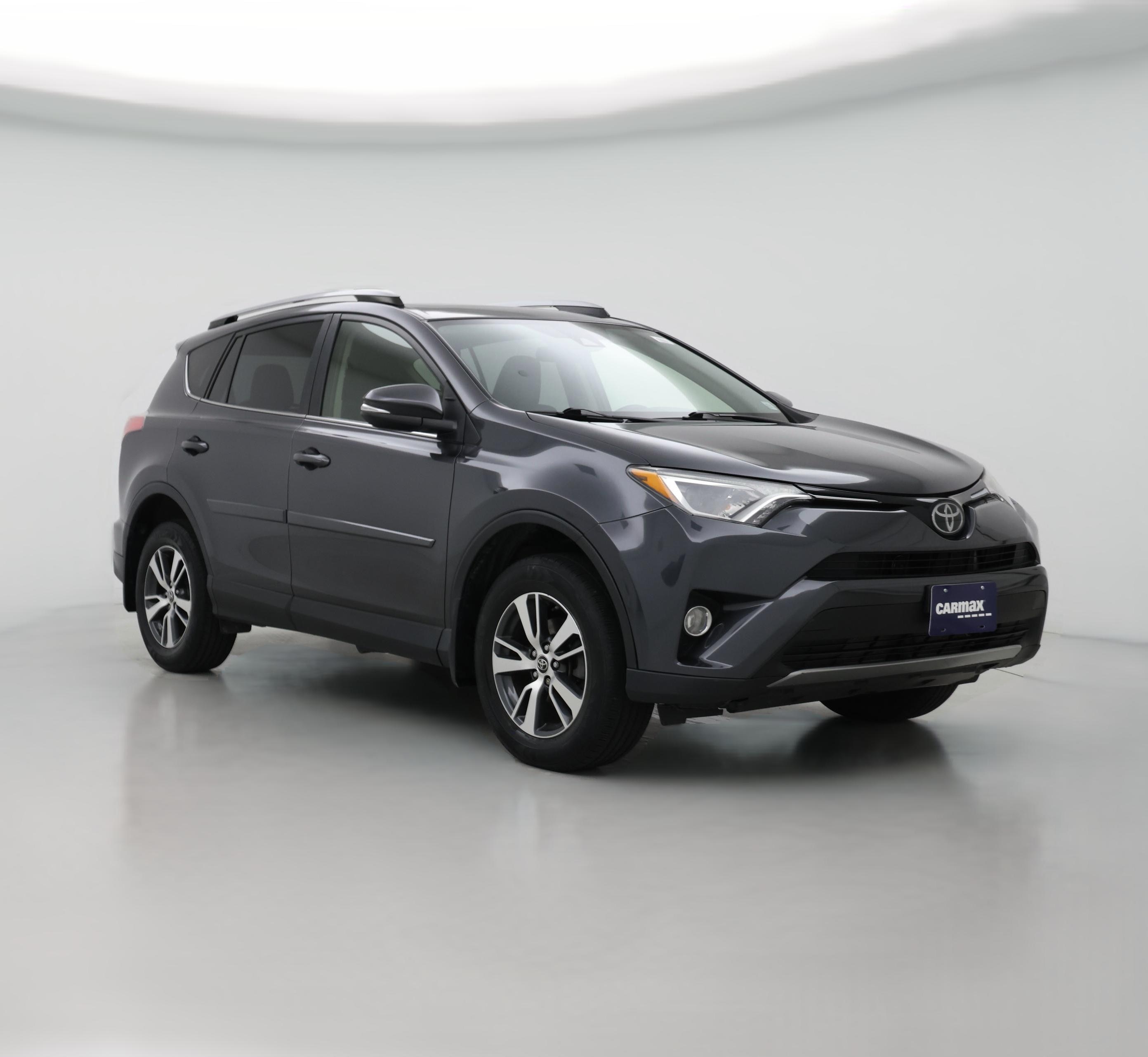 Thumbnail: 2018 Toyota RAV4 - 1