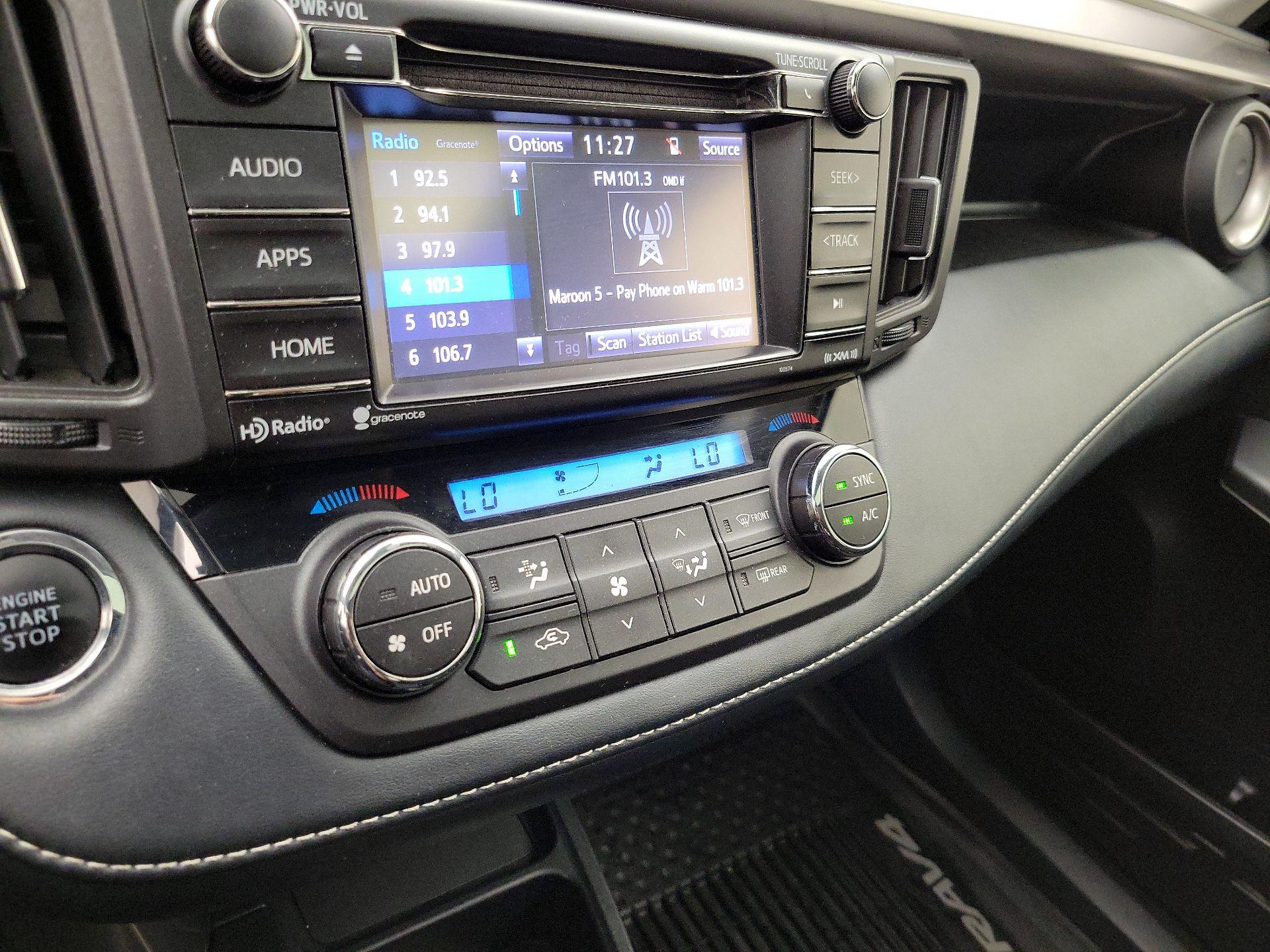 Thumbnail: 2018 Toyota RAV4 - 16