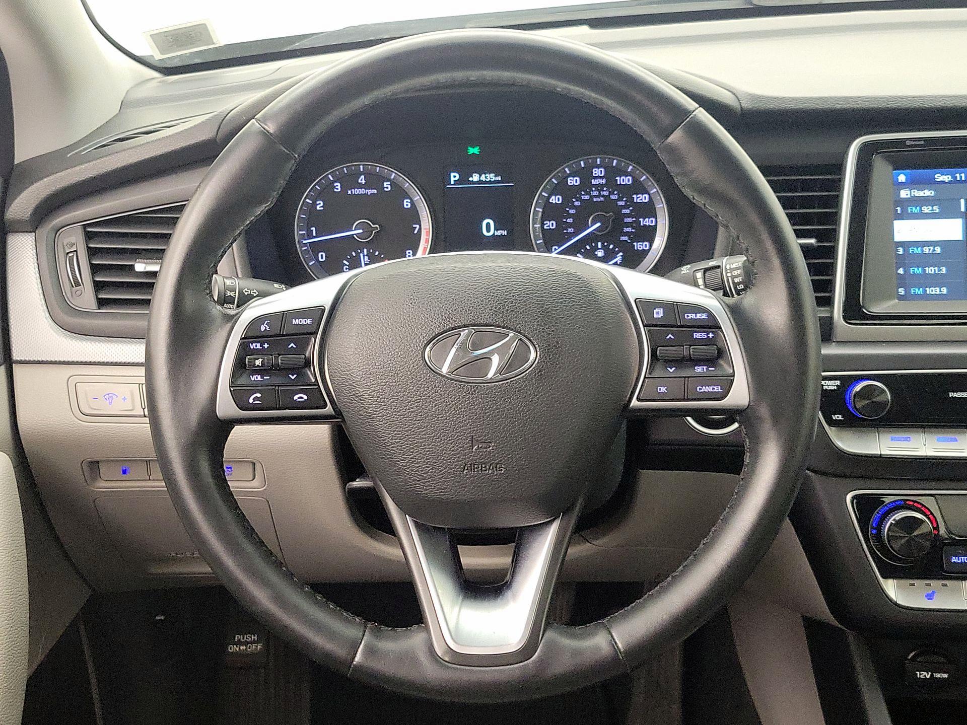 Thumbnail: 2019 Hyundai Sonata - 10