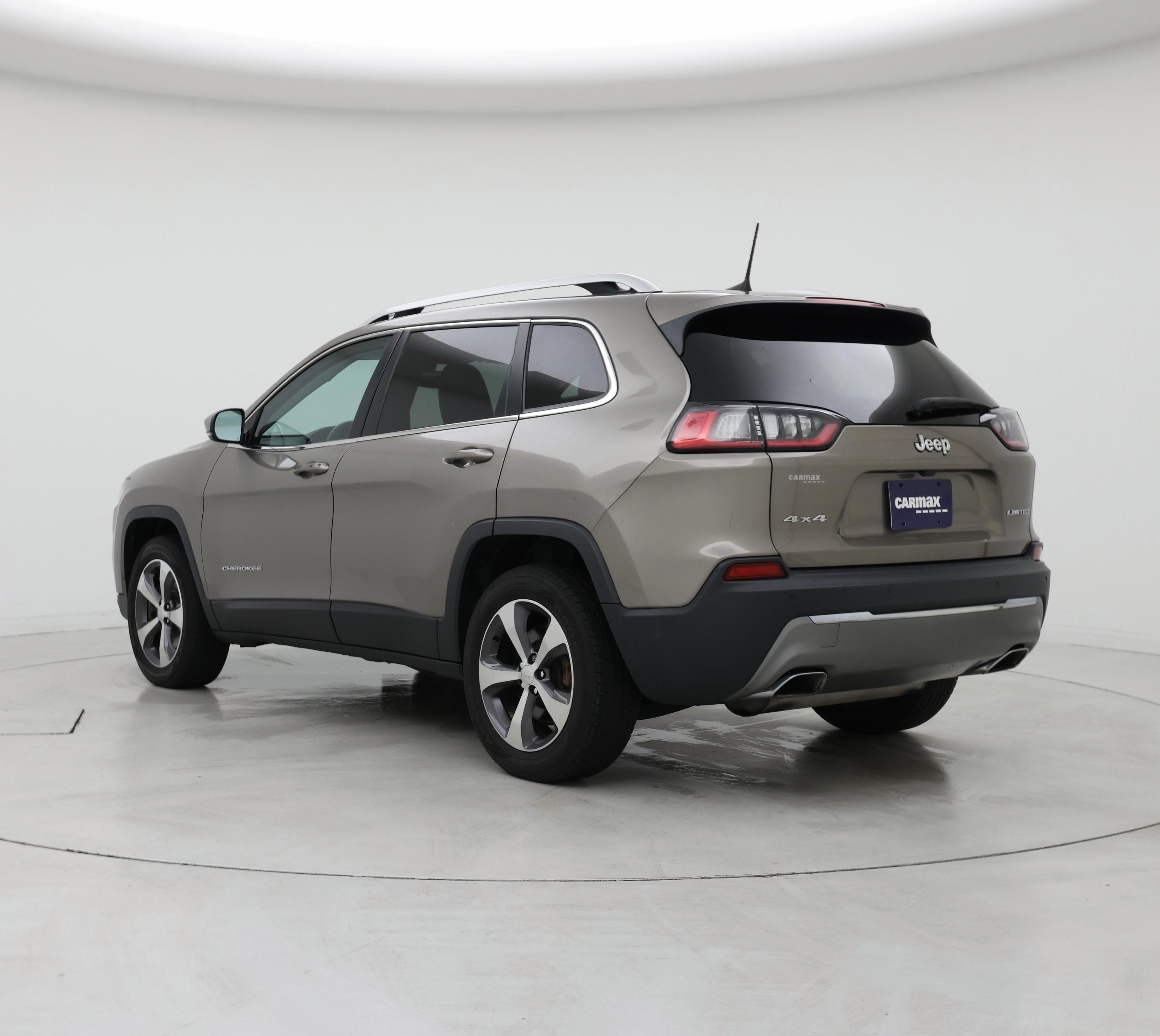 Thumbnail: 2019 Jeep Cherokee - 2