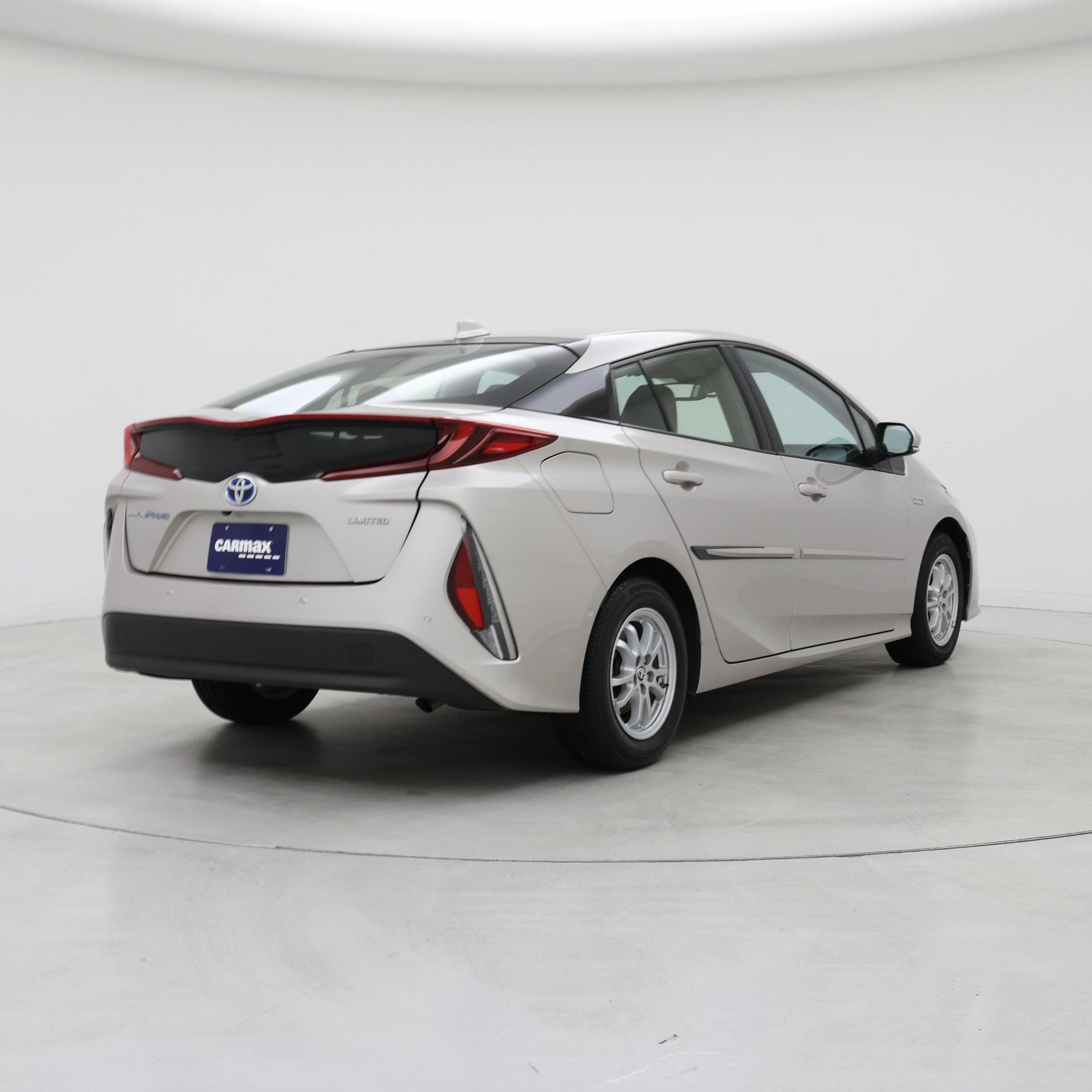 Thumbnail: 2021 Toyota Prius Prime - 8