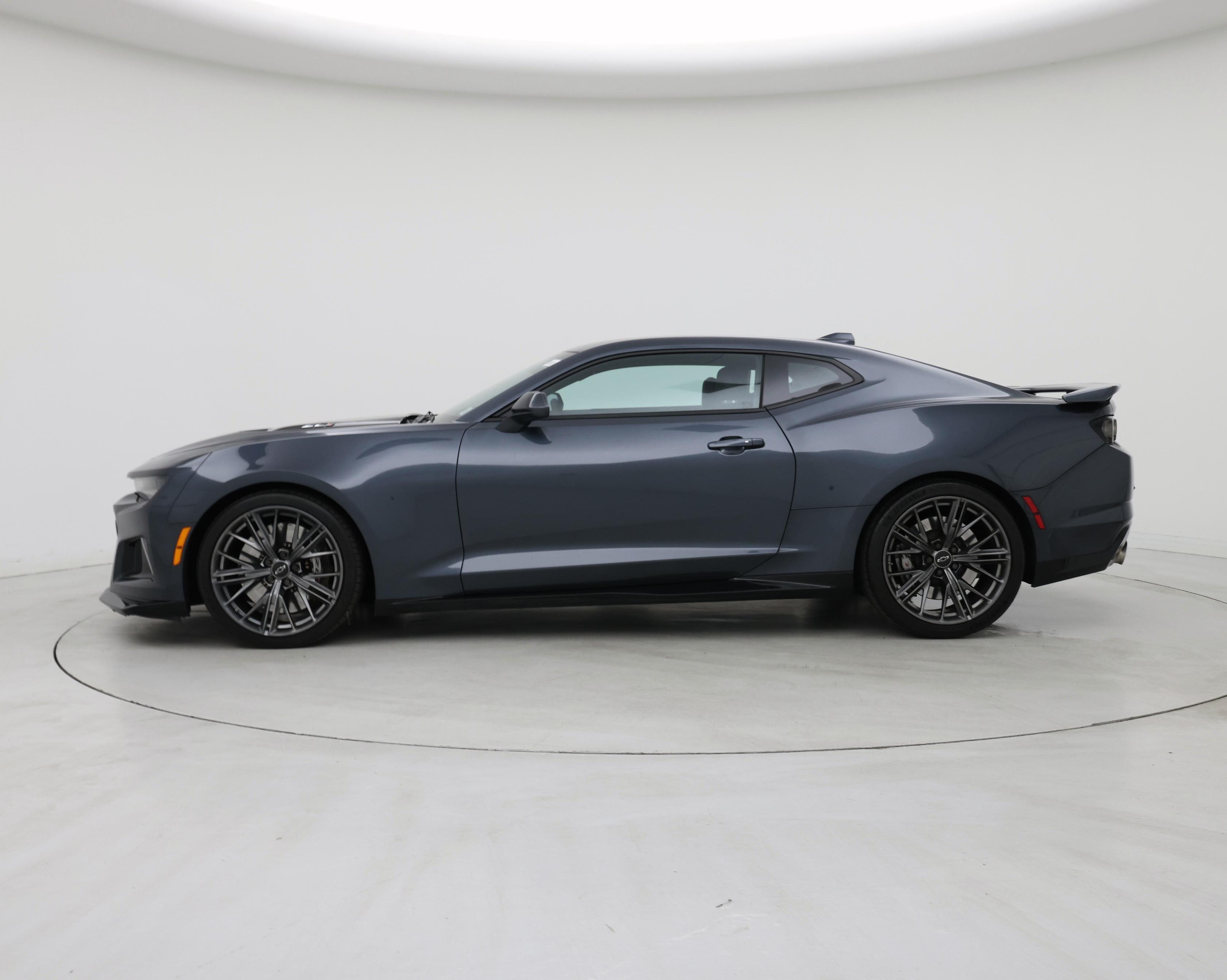 Thumbnail: 2023 Chevrolet Camaro - 3