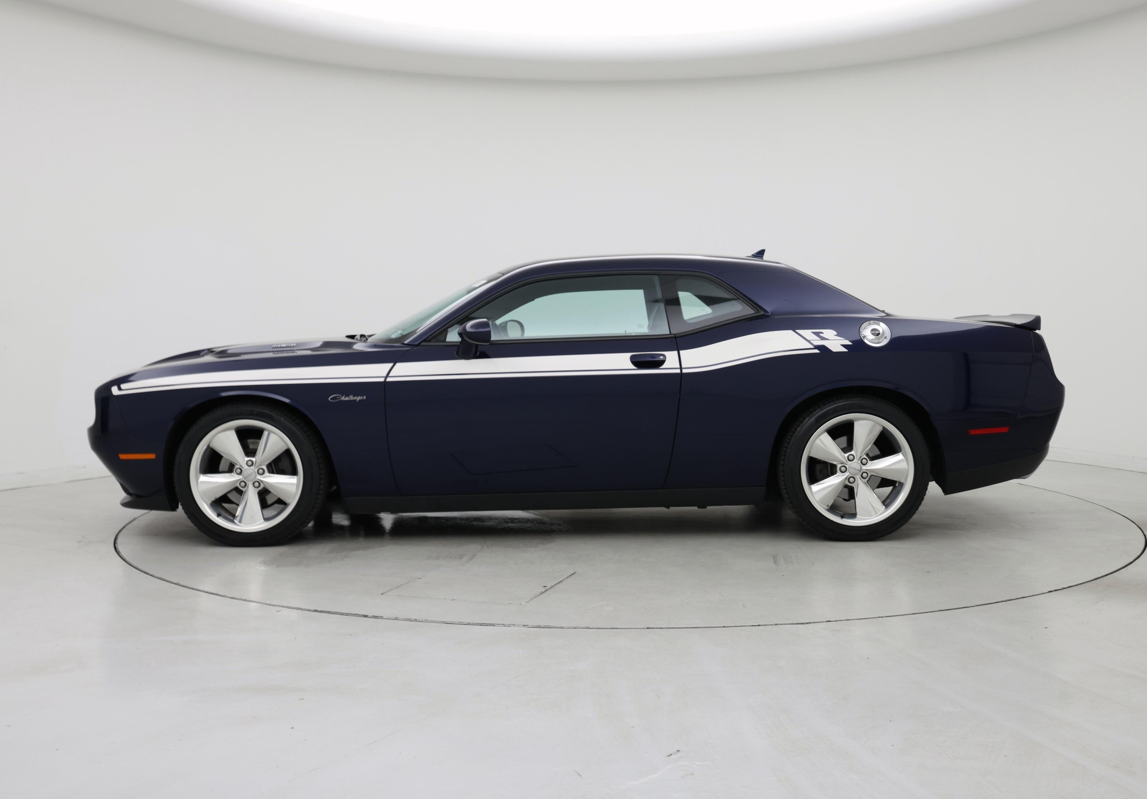 Thumbnail: 2015 Dodge Challenger - 3