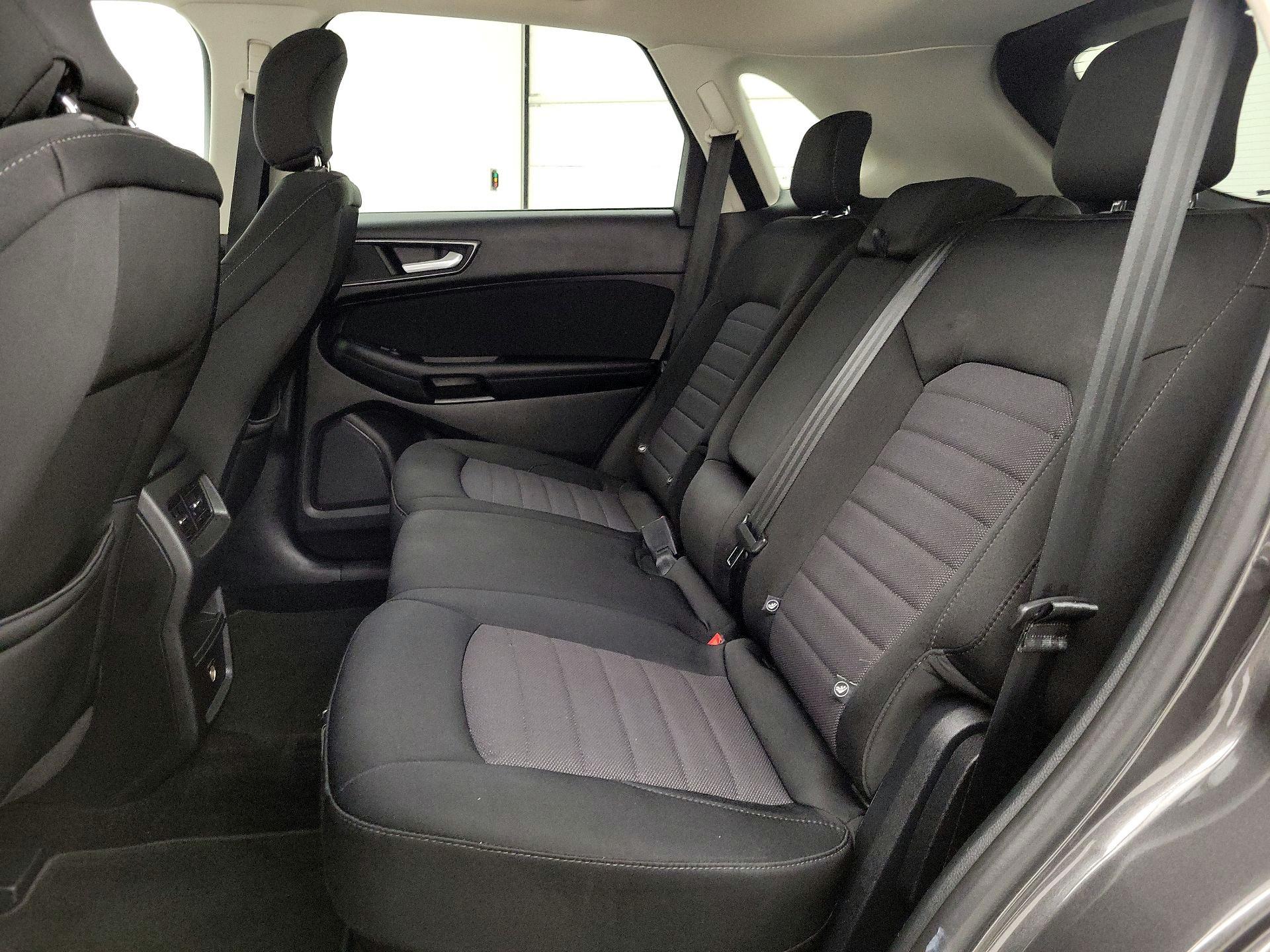 Thumbnail: 2018 Ford Edge - 19