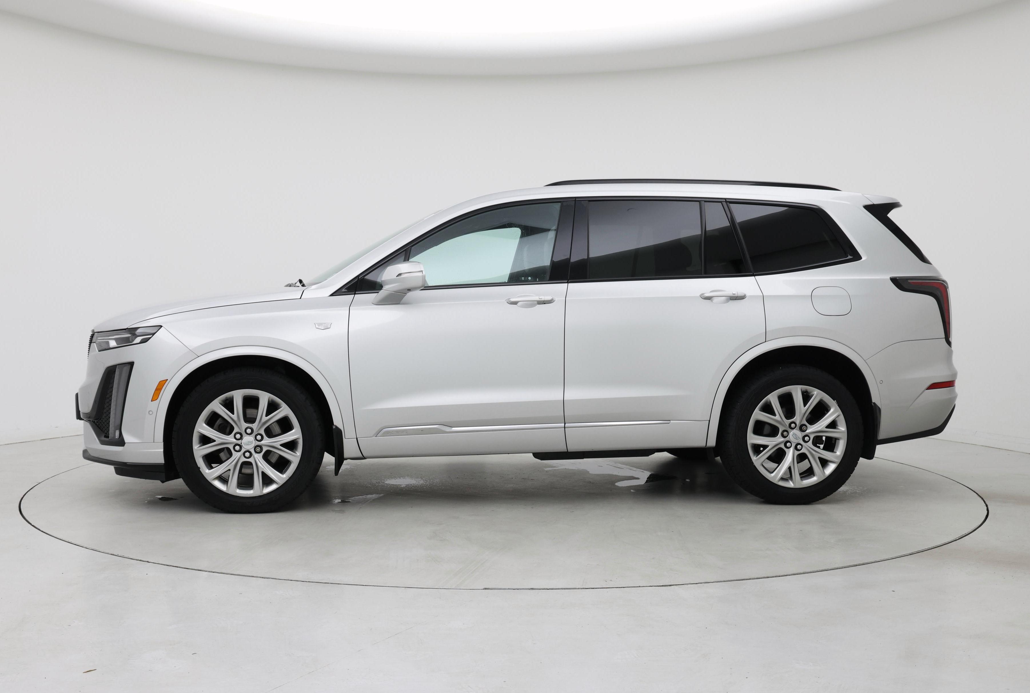 Thumbnail: 2020 Cadillac XT6 - 3