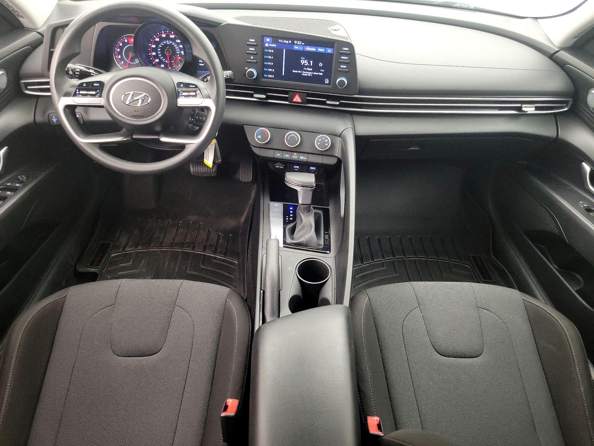 Thumbnail: 2021 Hyundai Elantra - 9