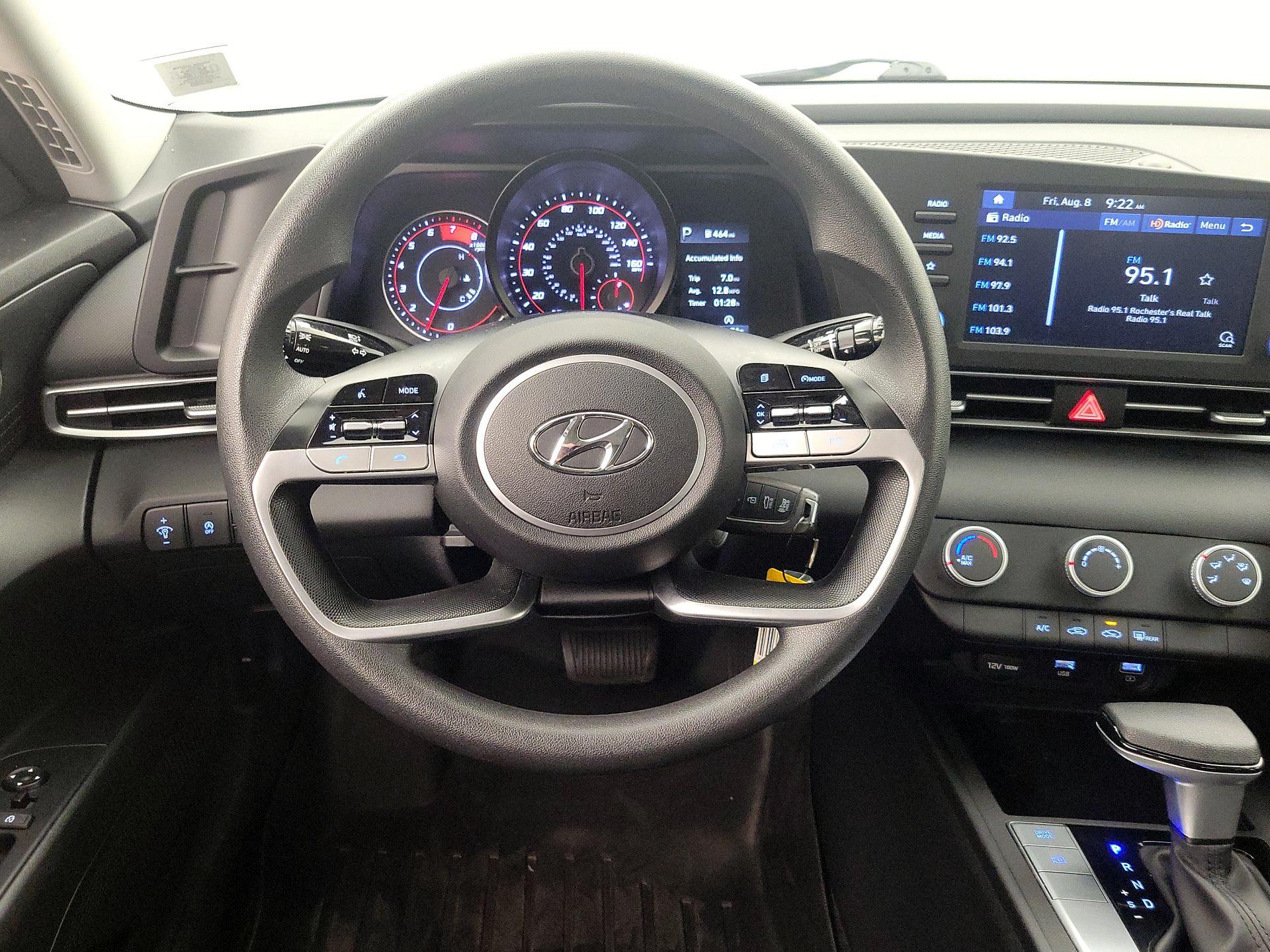 Thumbnail: 2021 Hyundai Elantra - 10
