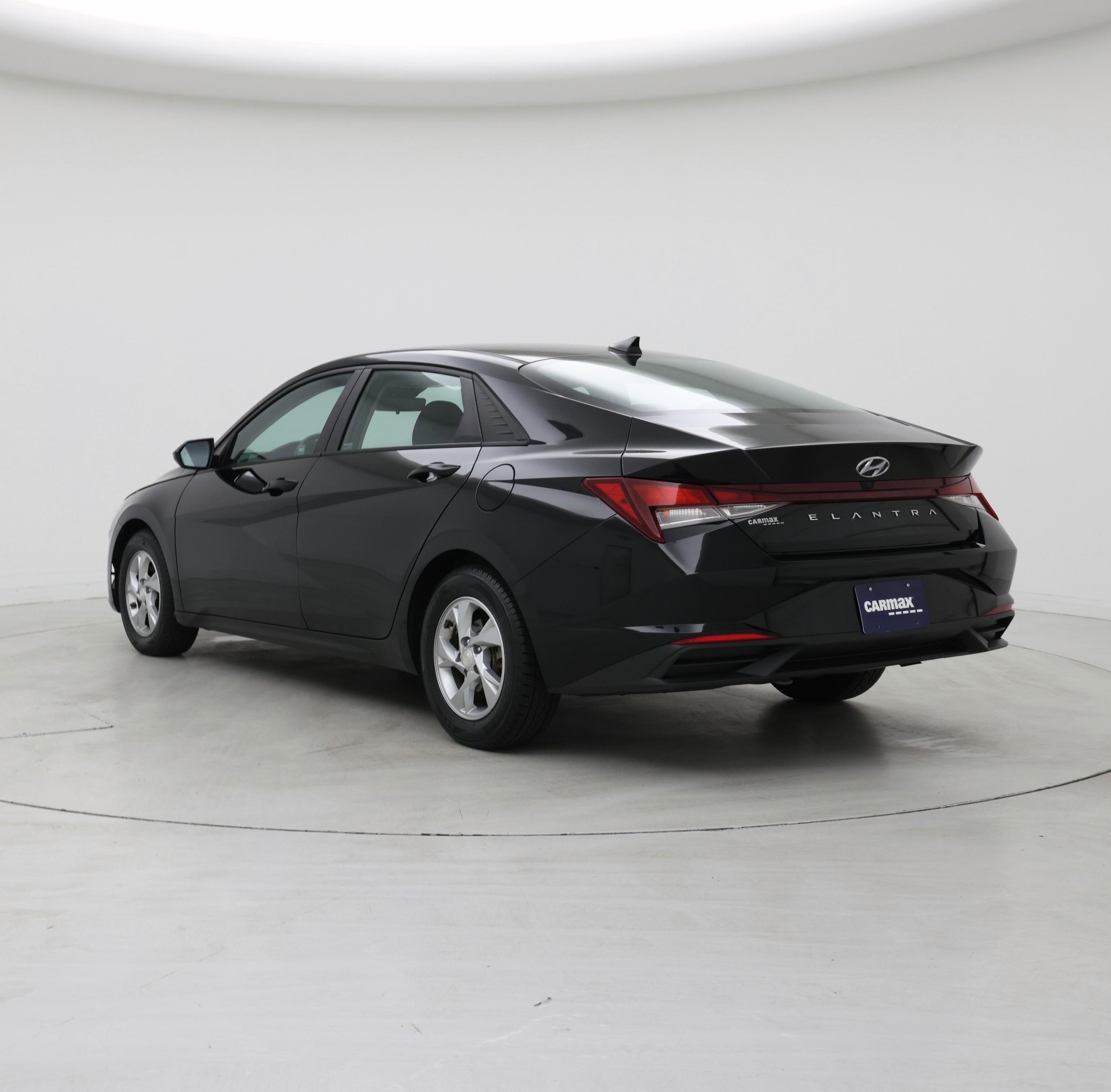 Thumbnail: 2021 Hyundai Elantra - 2