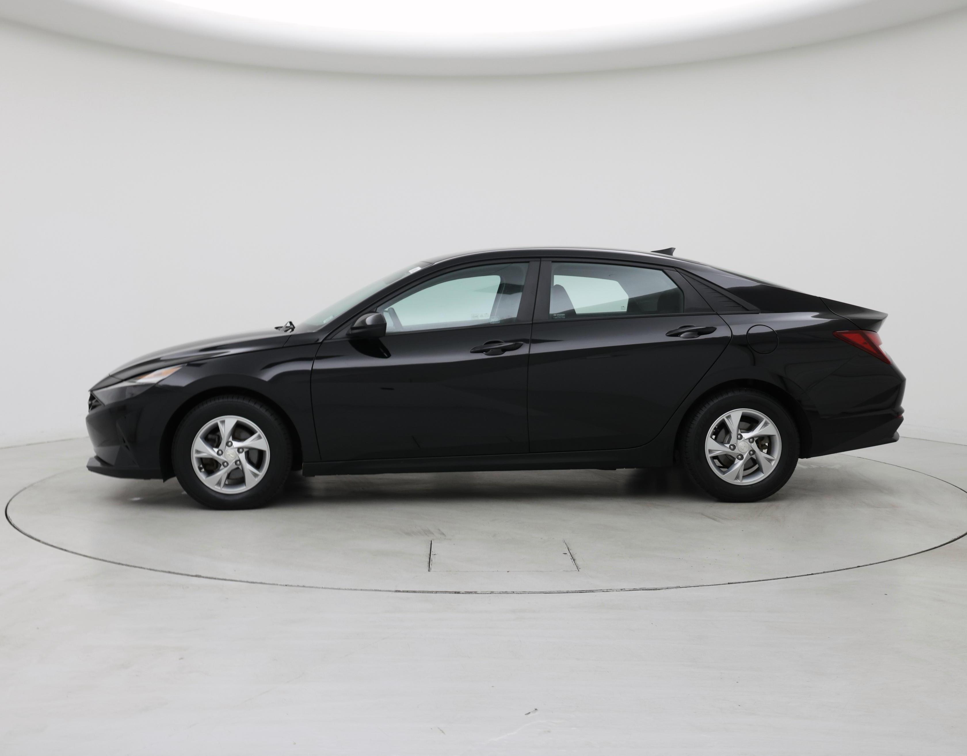 Thumbnail: 2021 Hyundai Elantra - 3