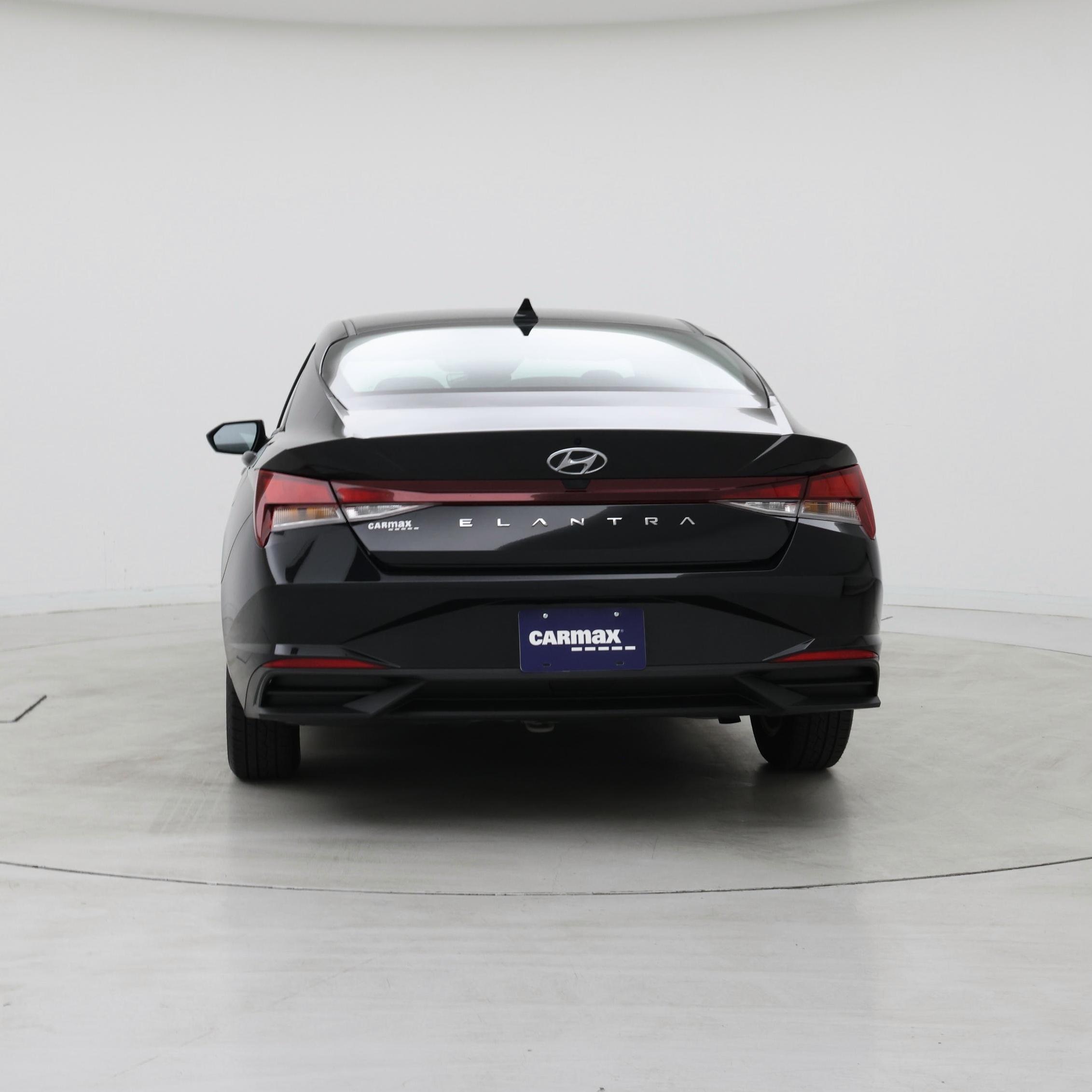 Thumbnail: 2021 Hyundai Elantra - 6