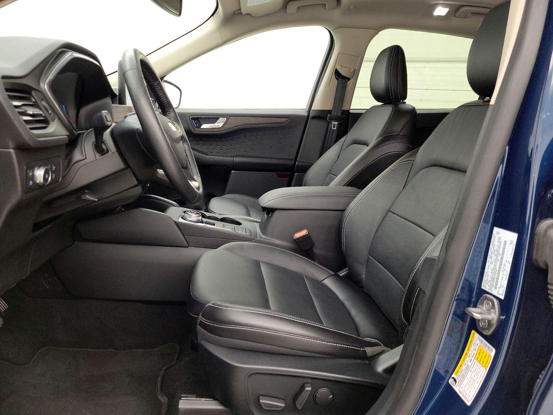 Thumbnail: 2020 Ford Escape - 11