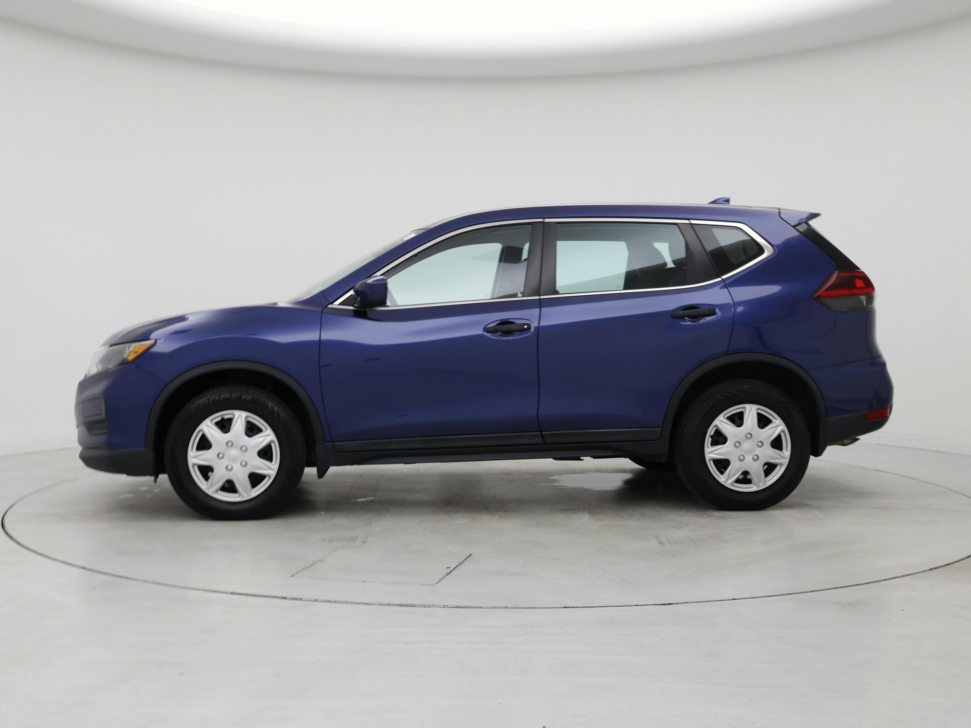 Thumbnail: 2019 Nissan Rogue - 3