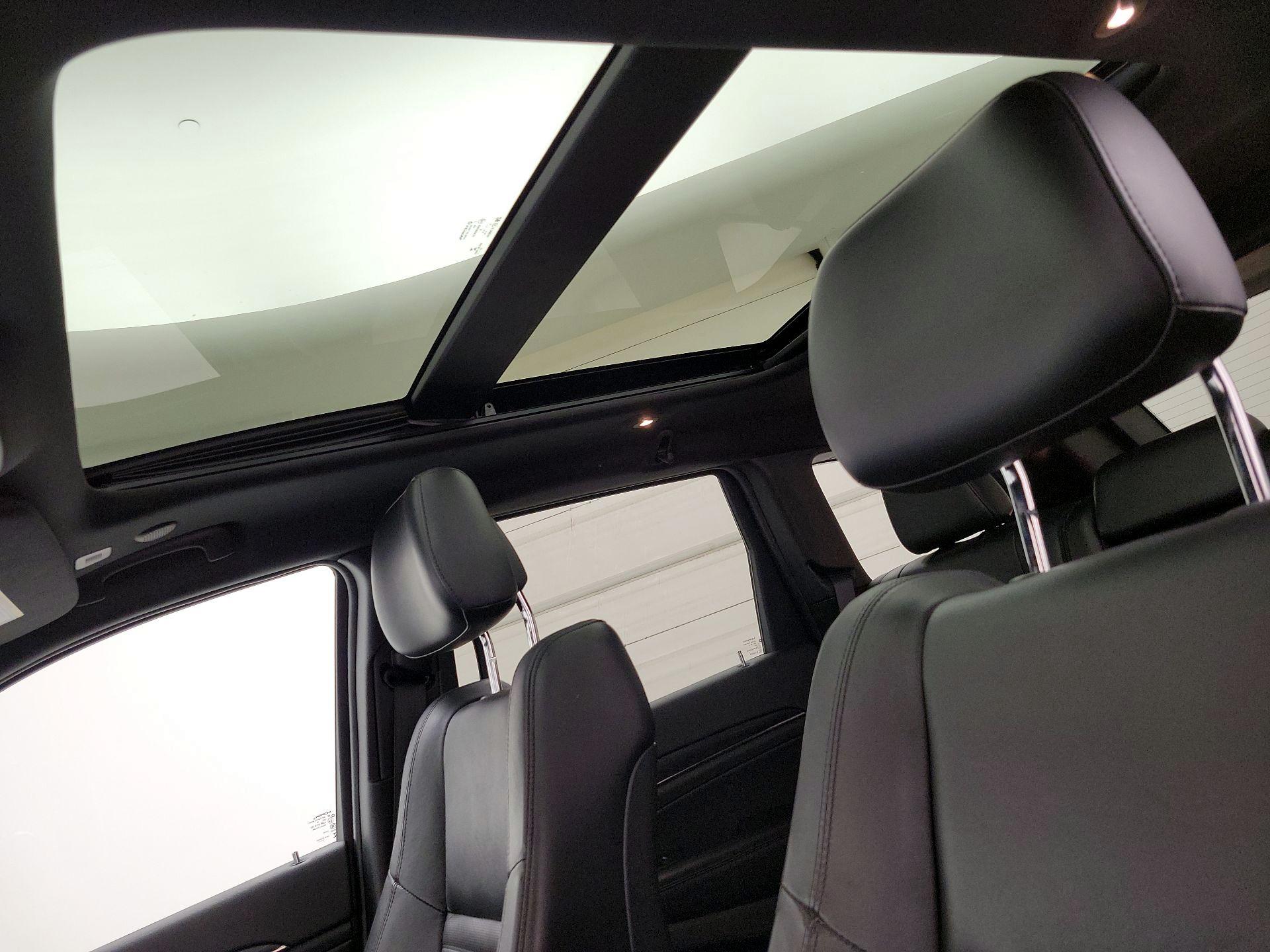 Thumbnail: 2020 Jeep Grand Cherokee - 20