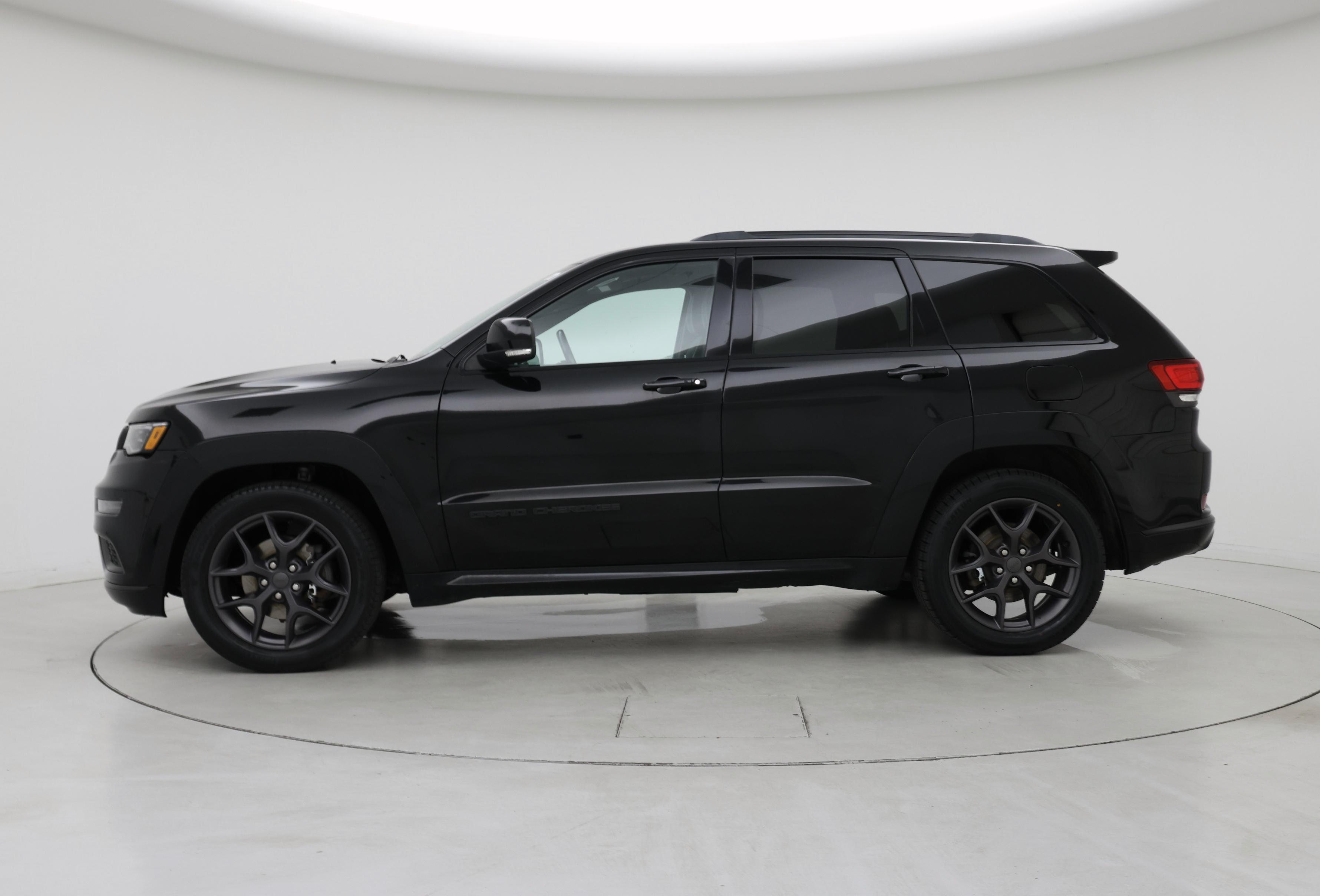 Thumbnail: 2020 Jeep Grand Cherokee - 3