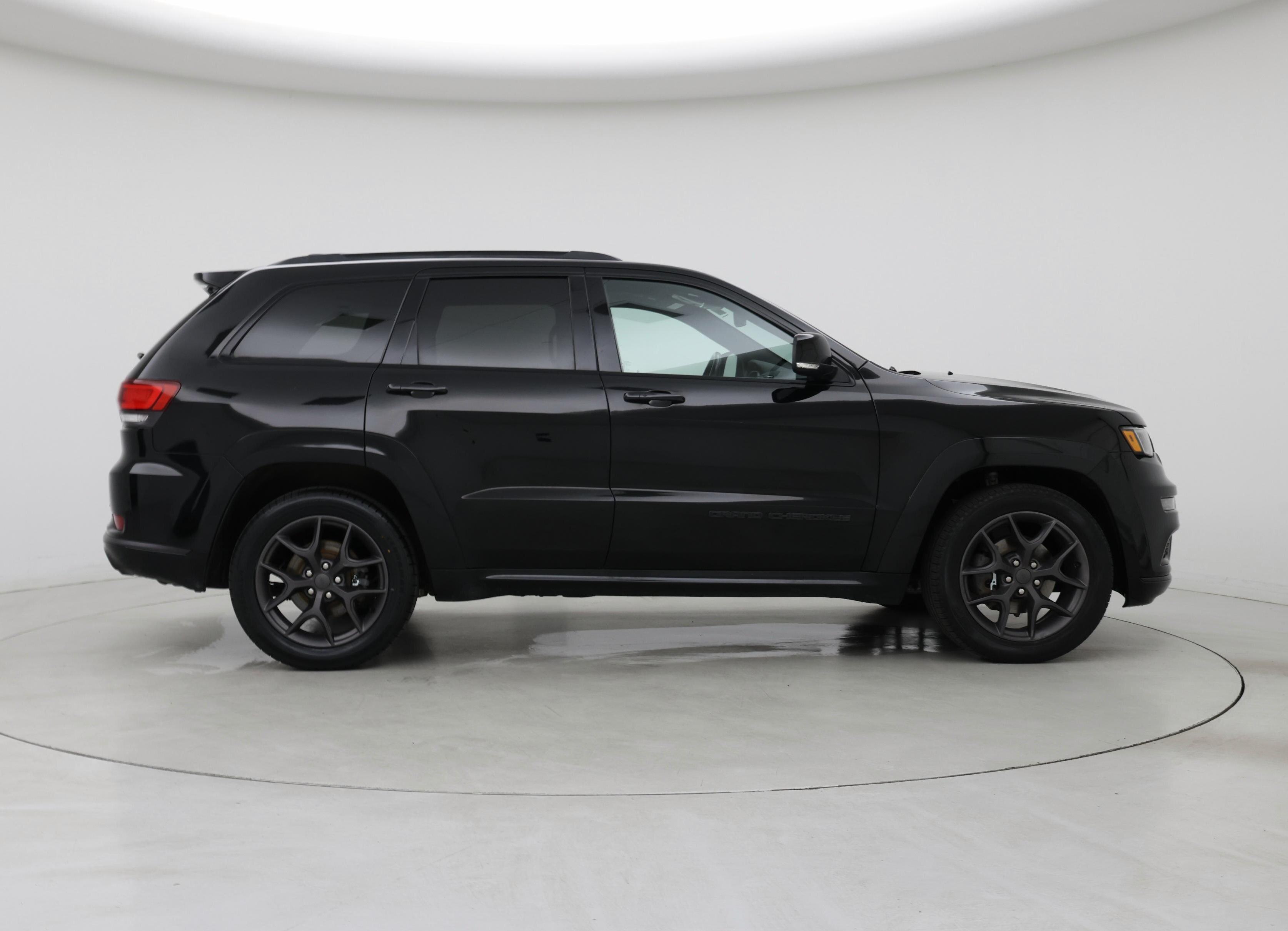 Thumbnail: 2020 Jeep Grand Cherokee - 7