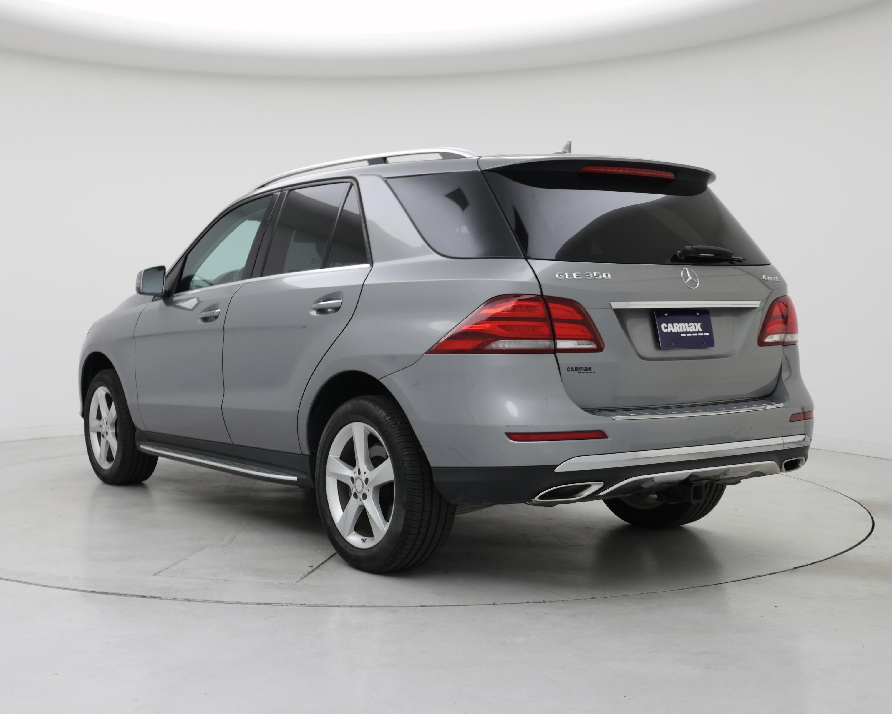 Thumbnail: 2016 Mercedes-Benz GLE - 2