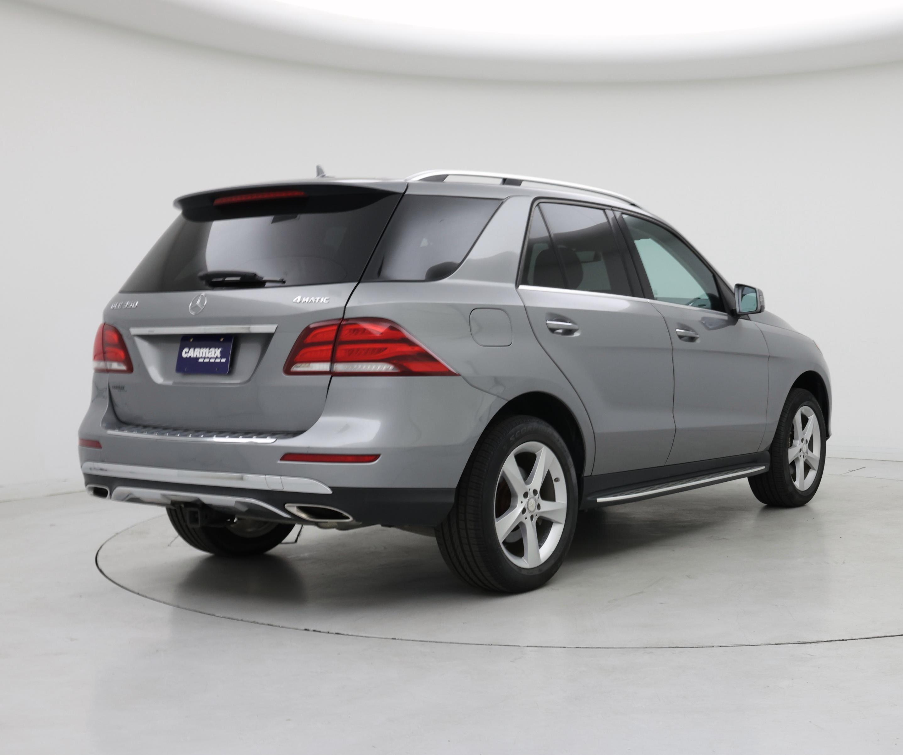 Thumbnail: 2016 Mercedes-Benz GLE - 8