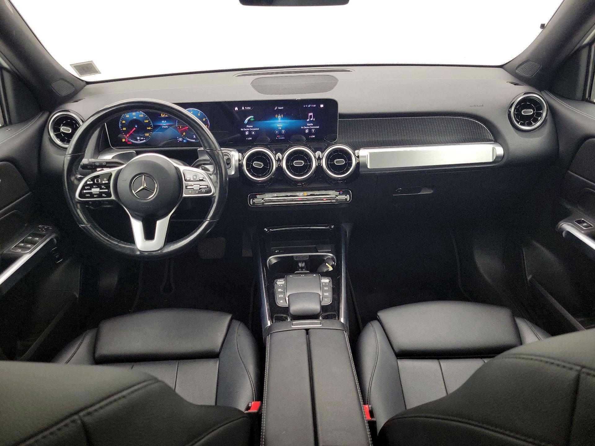 Thumbnail: 2021 Mercedes-Benz GLB - 9