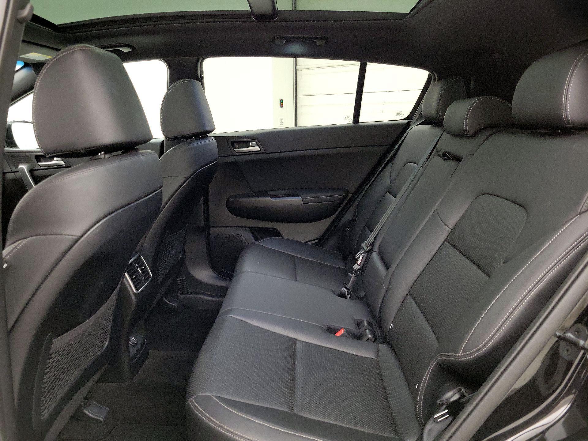 Thumbnail: 2020 Kia Sportage - 20