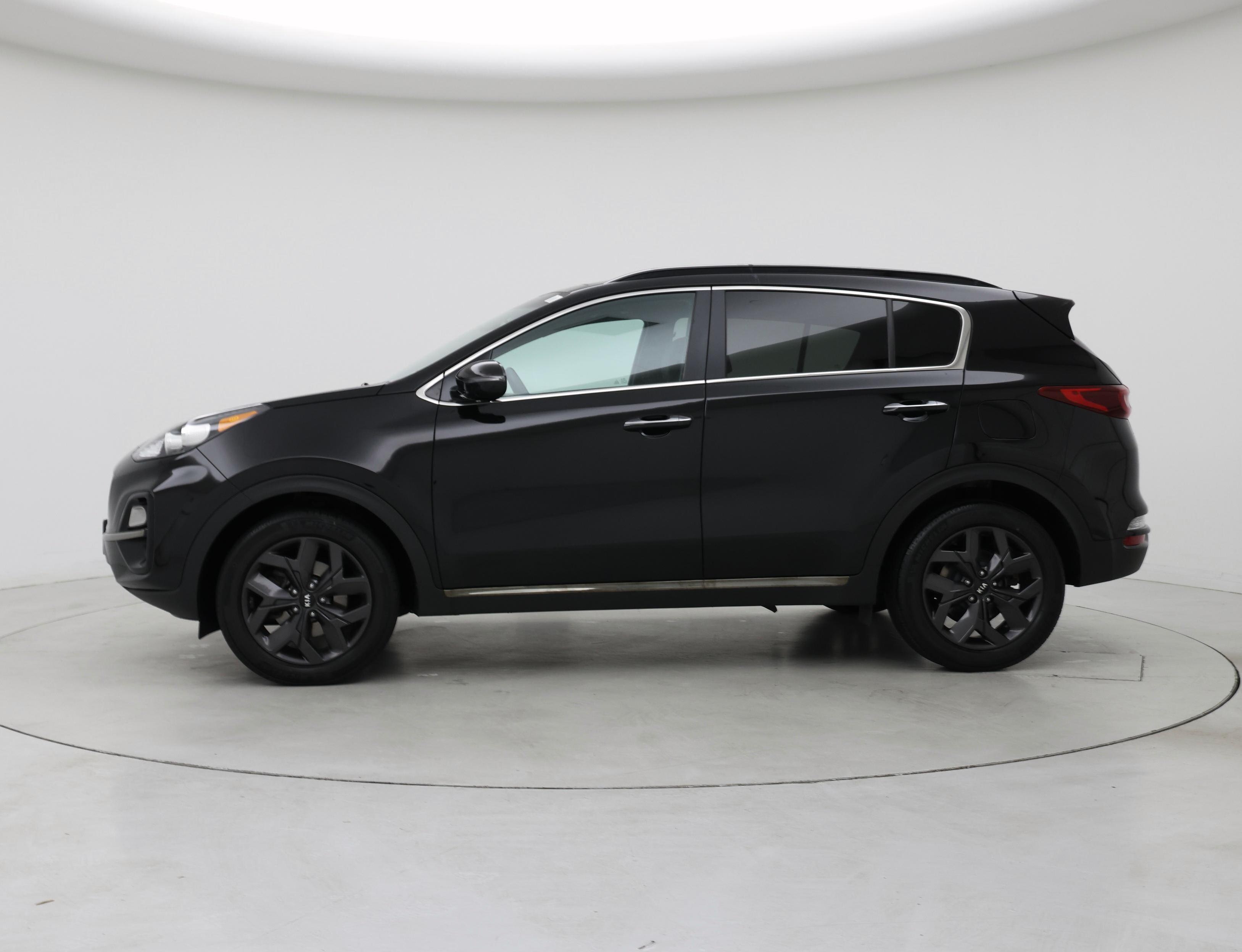 Thumbnail: 2020 Kia Sportage - 3