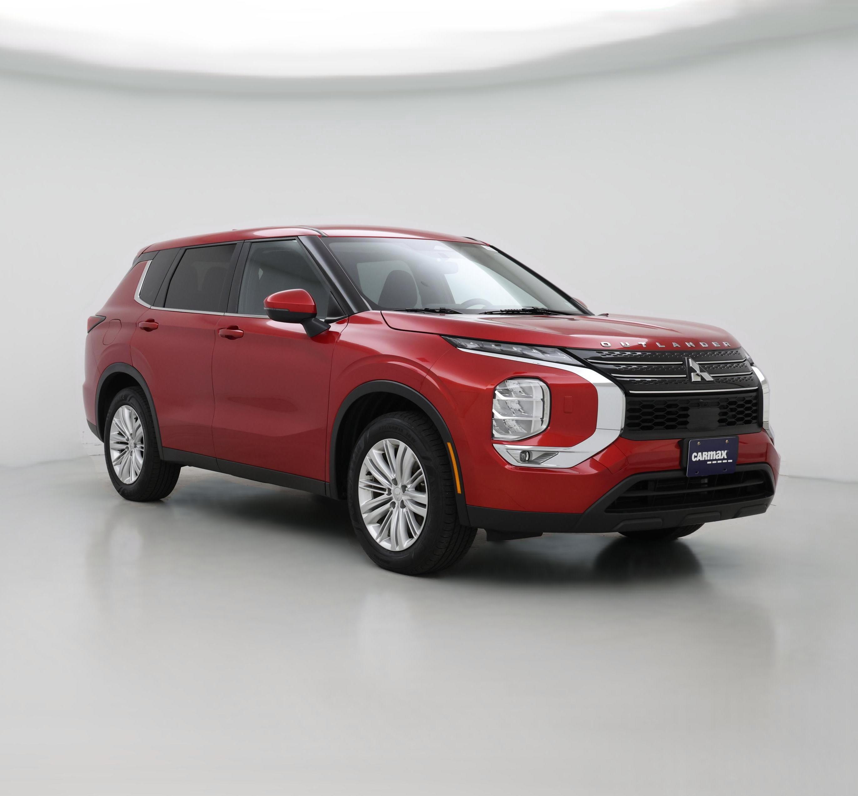 Thumbnail: 2022 Mitsubishi Outlander - 1