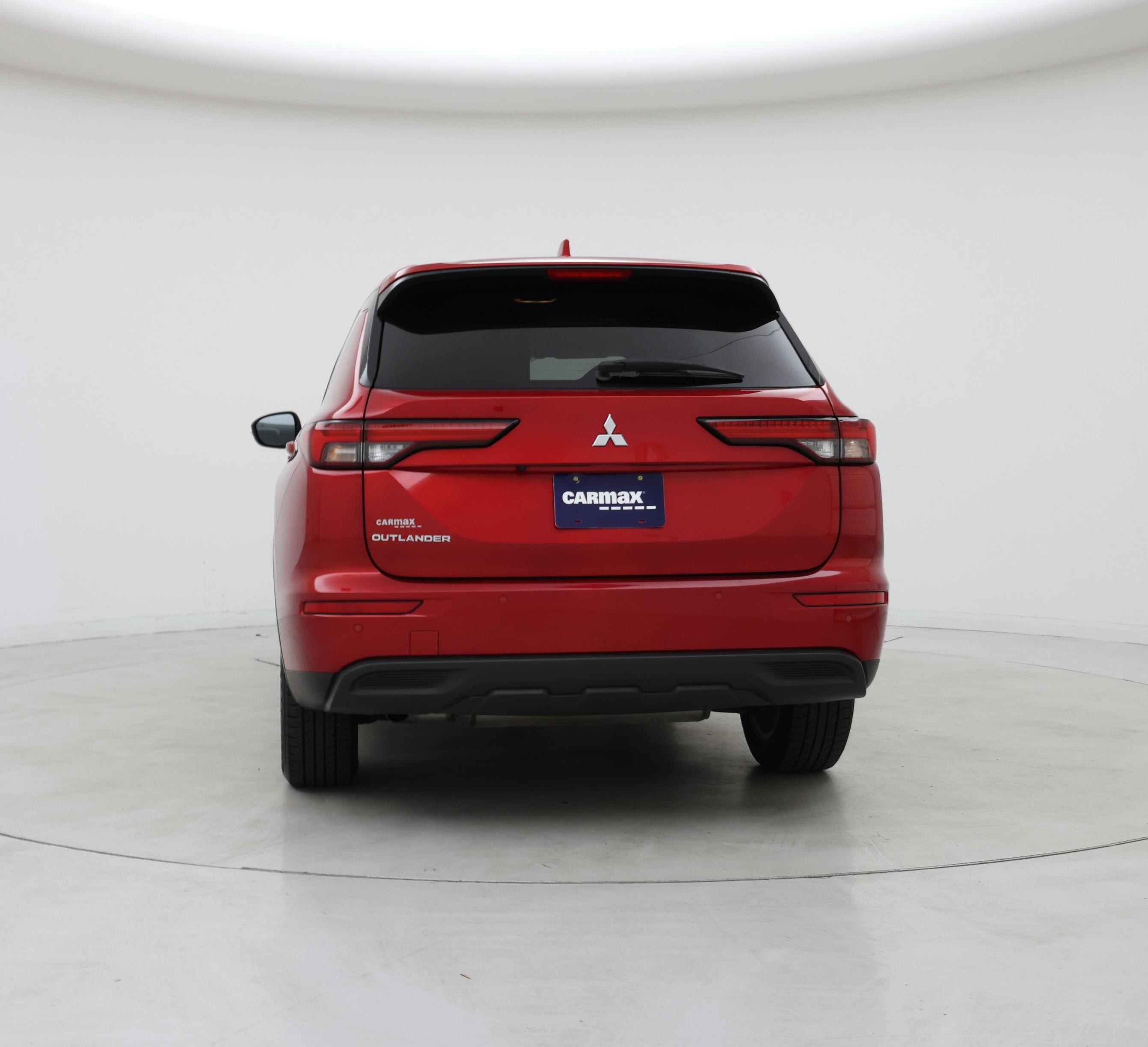 Thumbnail: 2022 Mitsubishi Outlander - 6
