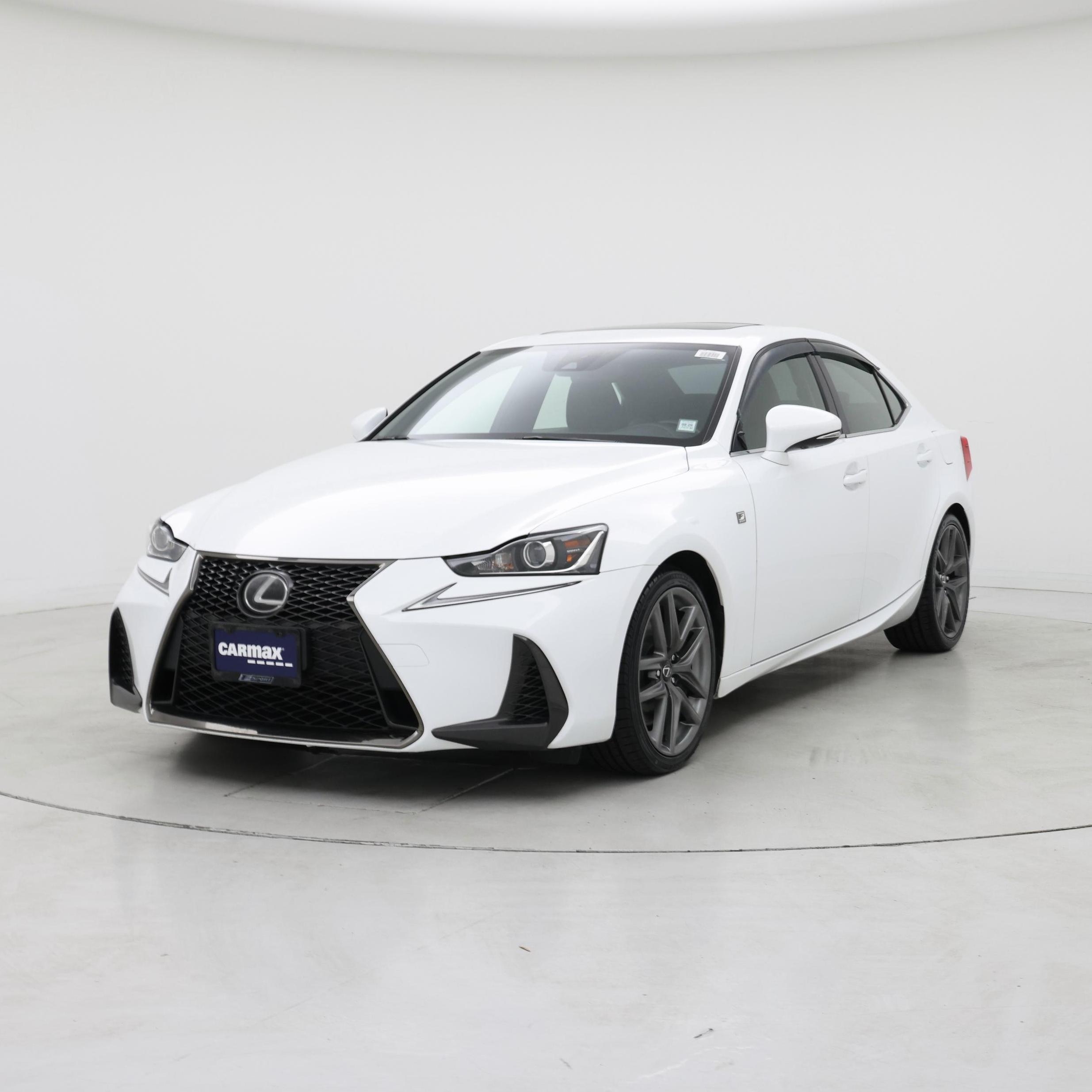 Thumbnail: 2017 Lexus IS - 4