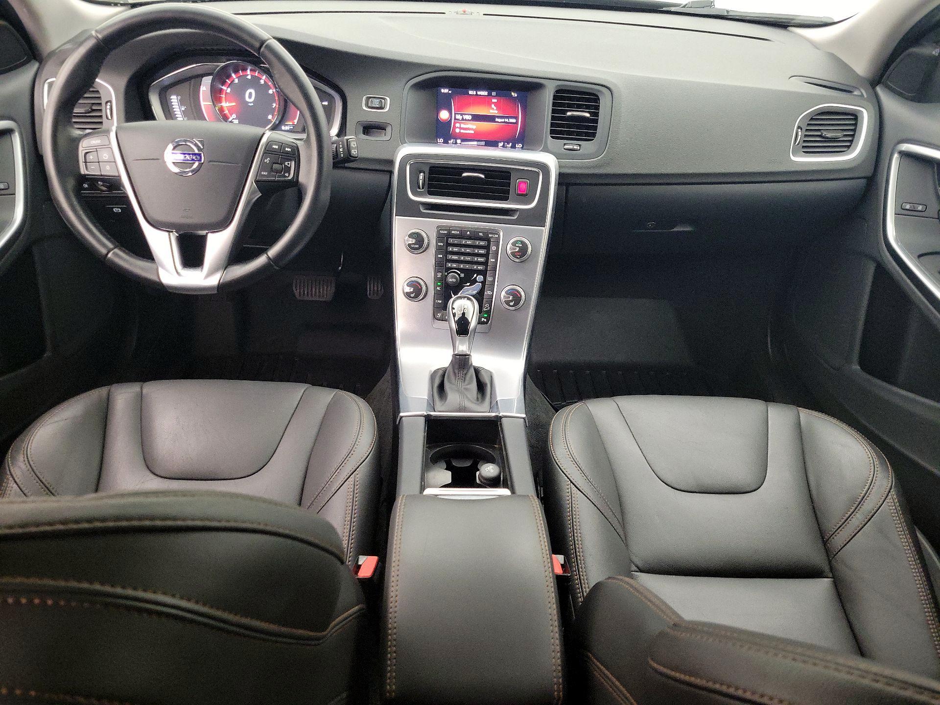 Thumbnail: 2017 Volvo S60 - 9